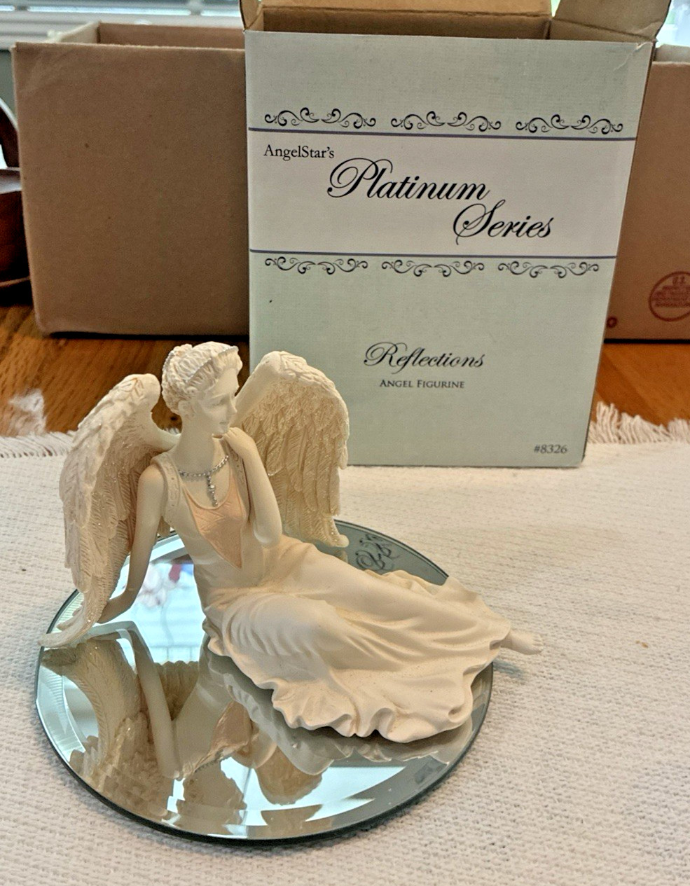 AngelStar Platinum Series Reflections Figurine #8326 2009-2012 with mirror AngelStar Platinum Series Reflections Figurine #8326 2009-2012 with mirror