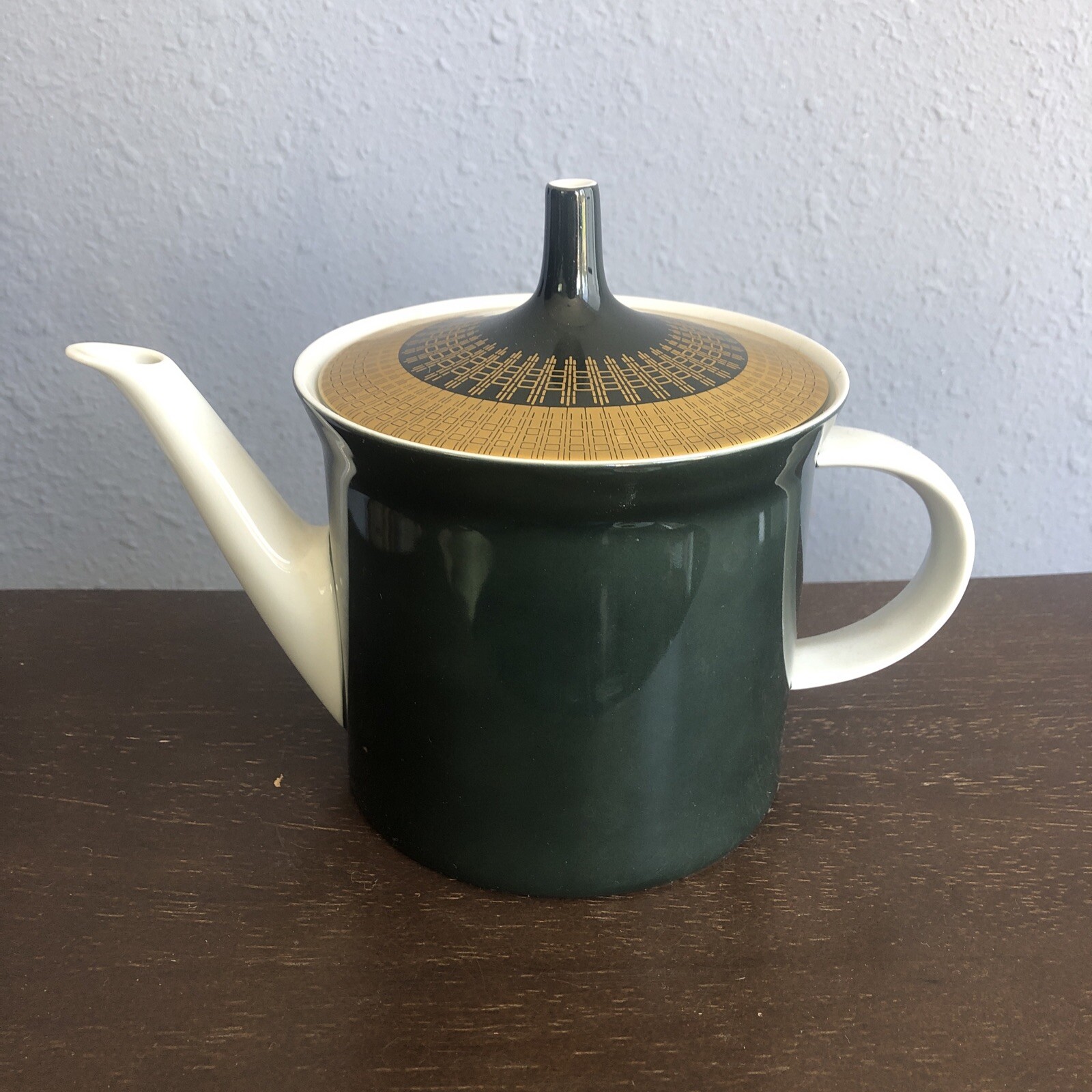ROSENTHAL Germany PALAIS Continental Black Gold Boxes Lines Teapot