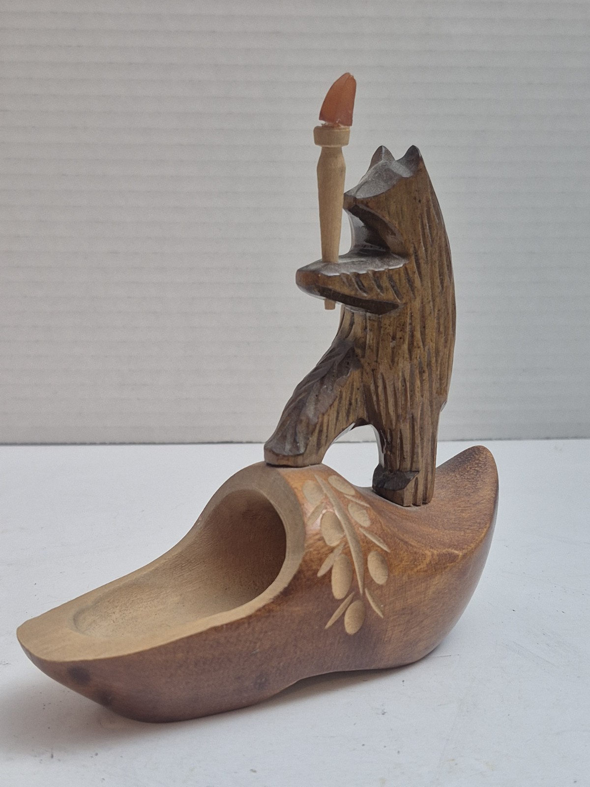 Lithuanian Hand Carved Wood Bear Clog Baltic Amber Torch Souvenir USSR Ashtray