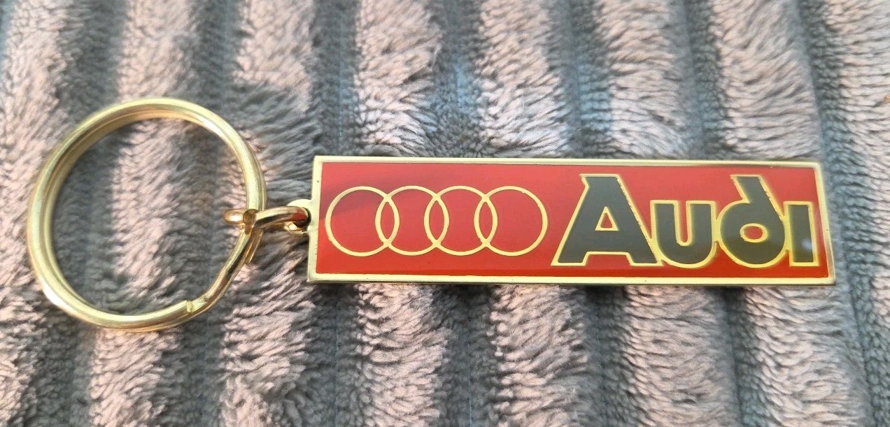Vtg Audi Enameled Metal Key Ring Chain R8 A3 A4 A6 A7 Q7 Q3 Q5 Q8 TT Keychain Vtg Audi Enameled Metal Key Ring Chain R8 A3 A4 A6 A7 Q7 Q3 Q5 Q8 TT Keychain