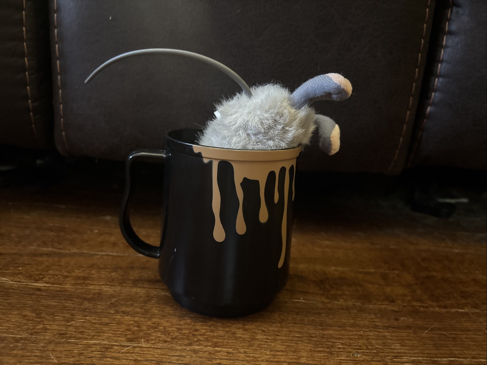 Vintage DanDee Halloween Animated Mouse Rat in Coffee Mug w/ Sound