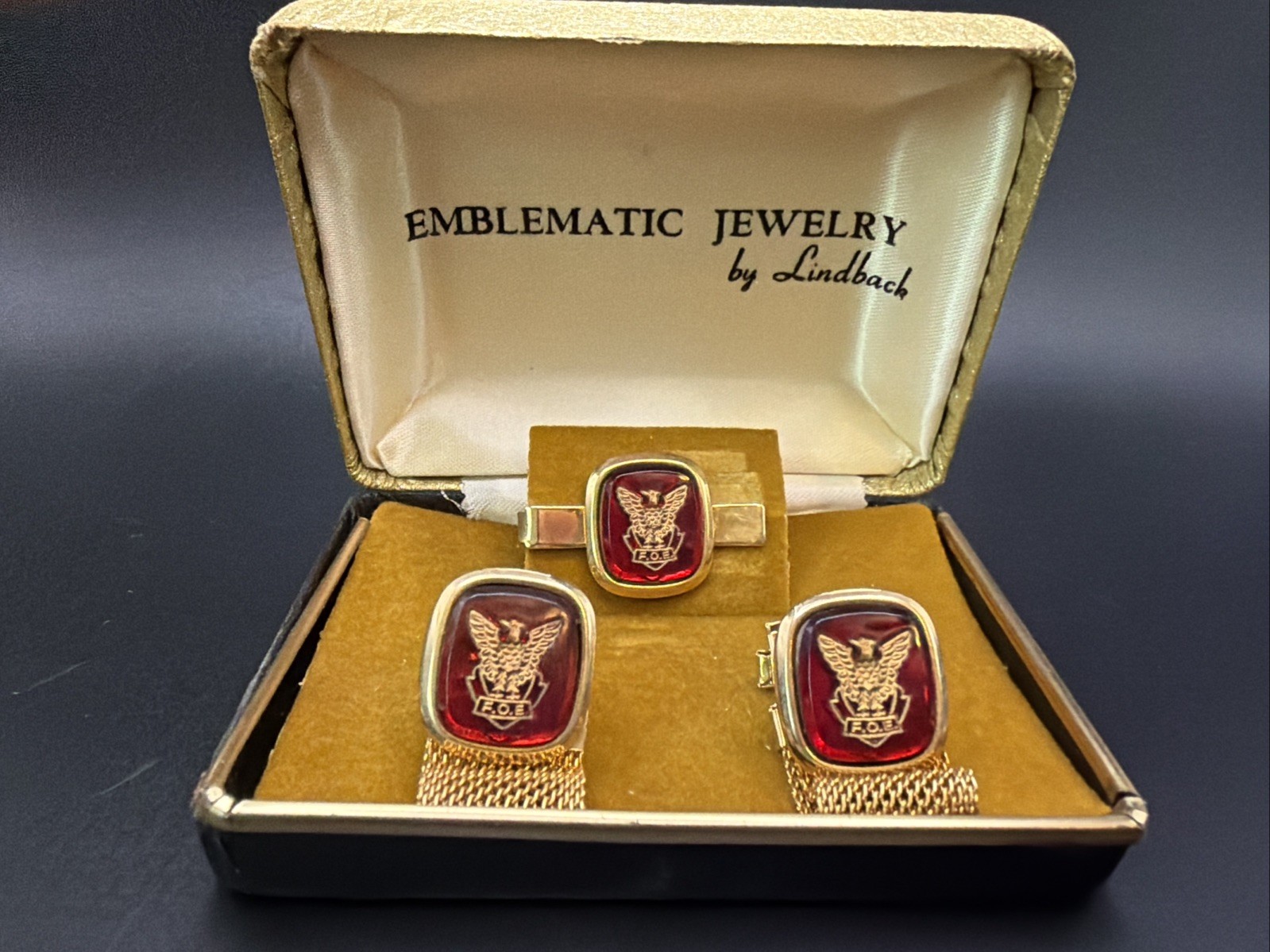 vintage Fraternal Order of Eagles (FOE) men\'s jewelry