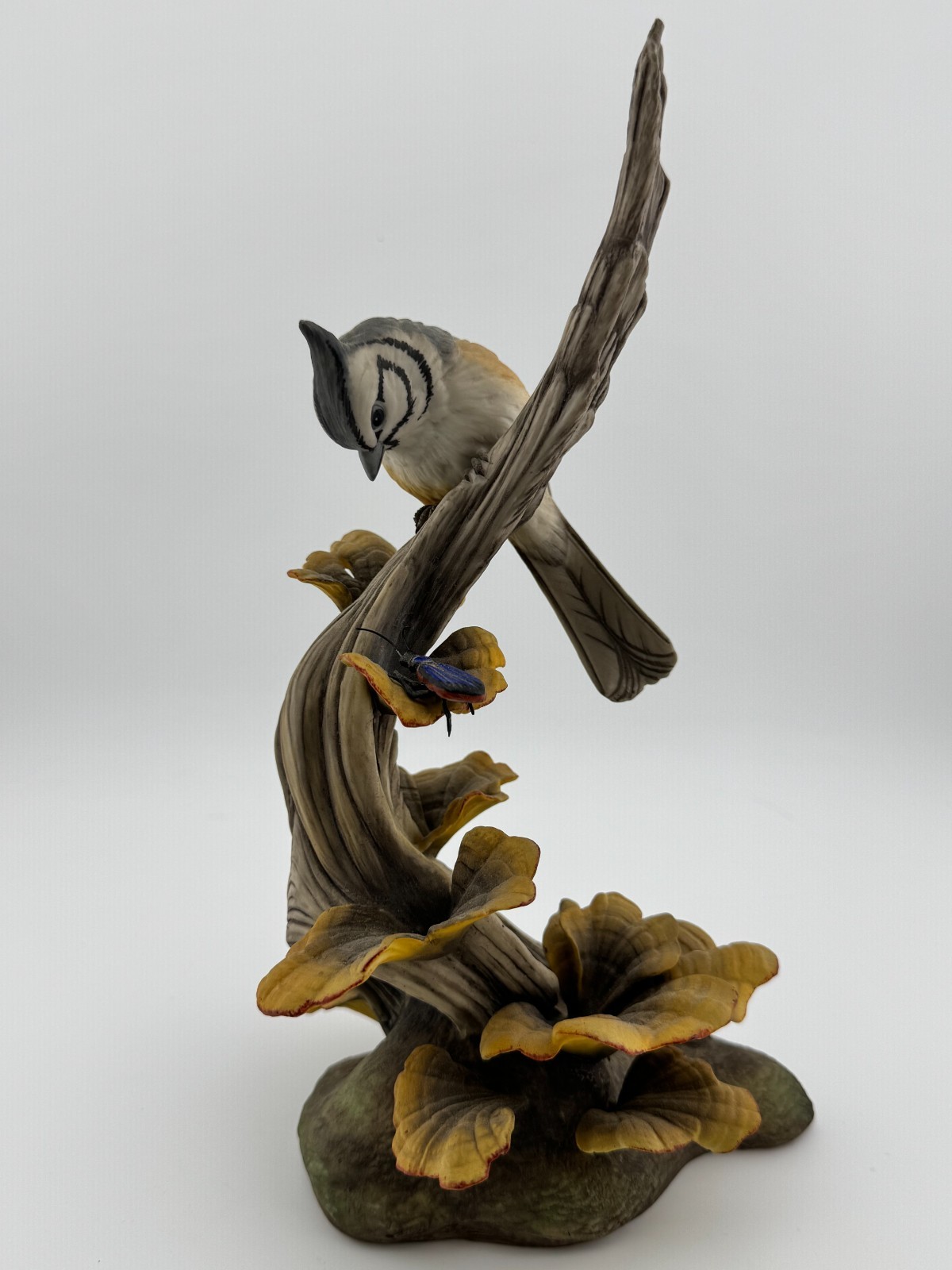 Boehm Bridled Tit 200-24 Porcelain Bird Beetle Fungi England 9.5