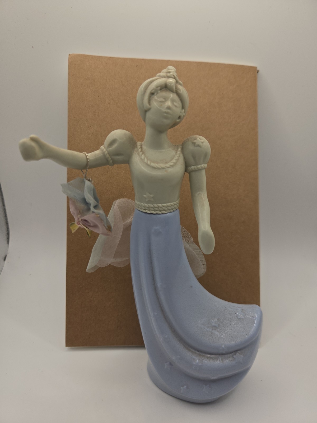 Vintage Avon Good Fairy Decanter Delicate Daisies Cologne Bottle FULL