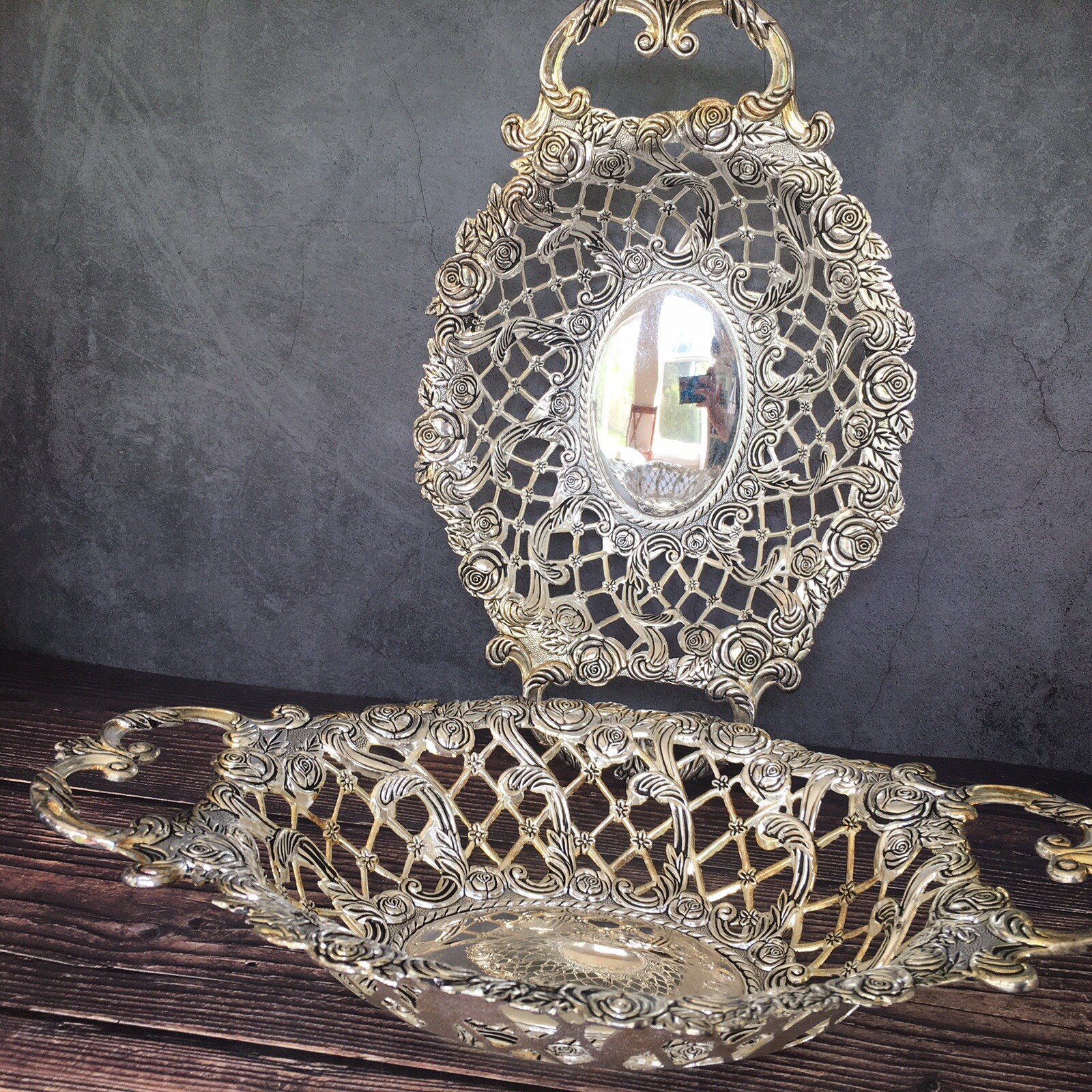 Silverplate Reticulated Roses Flowers Leaves Bowl Bread Fruit Basket