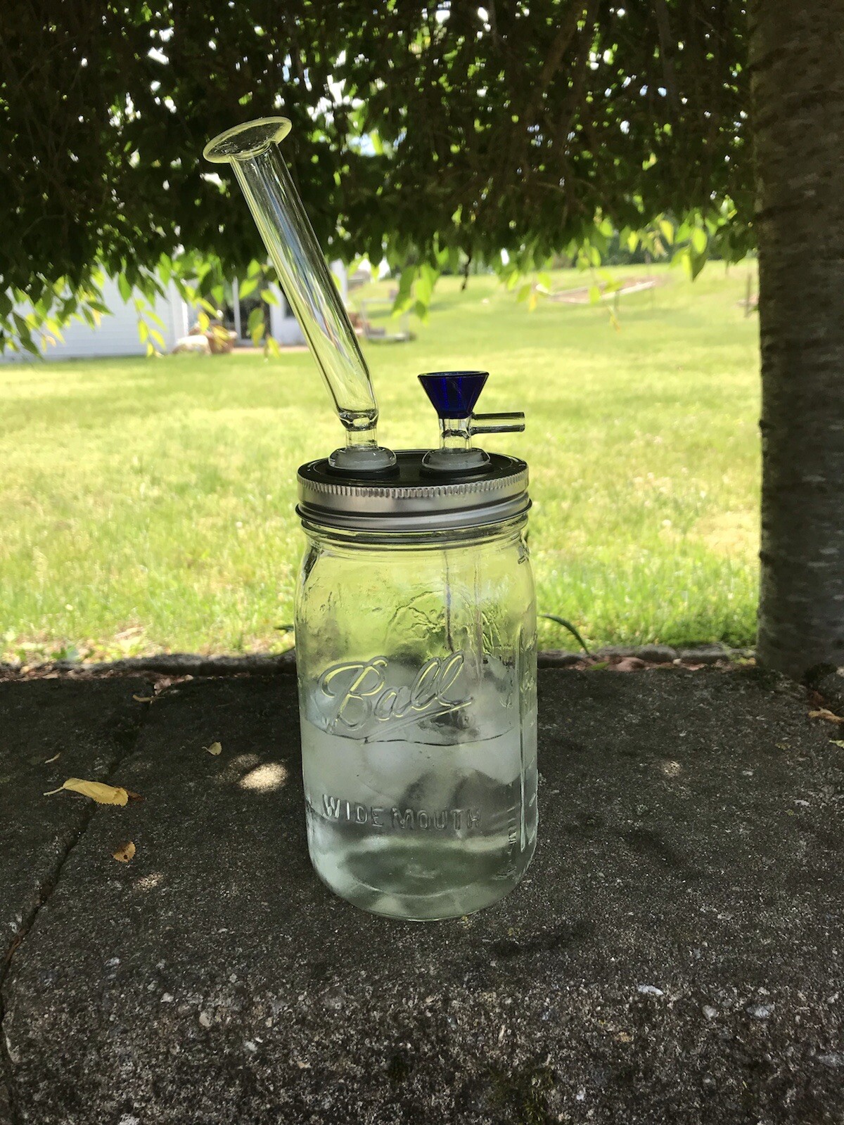 Bong Mason Jar Water Pipe 32oz Thick Glass Bowl 14mm Bubbler 5.5” Mouthpiece Bong Mason Jar Water Pipe 32oz Thick Glass Bowl 14mm Bubbler 5.5” Mouthpiece