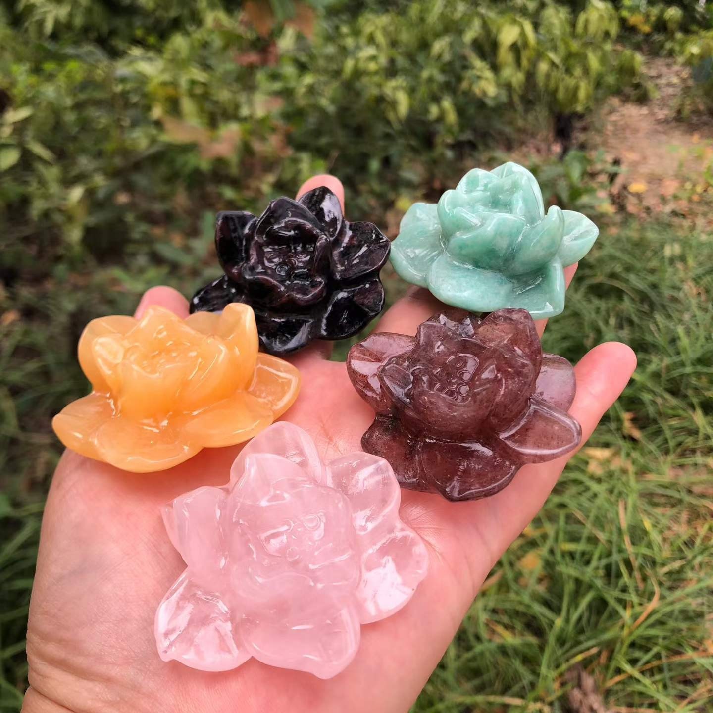 10pc Natural Mix Quartz Hand Carved Crystal Flower Reiki Healing Gift Random