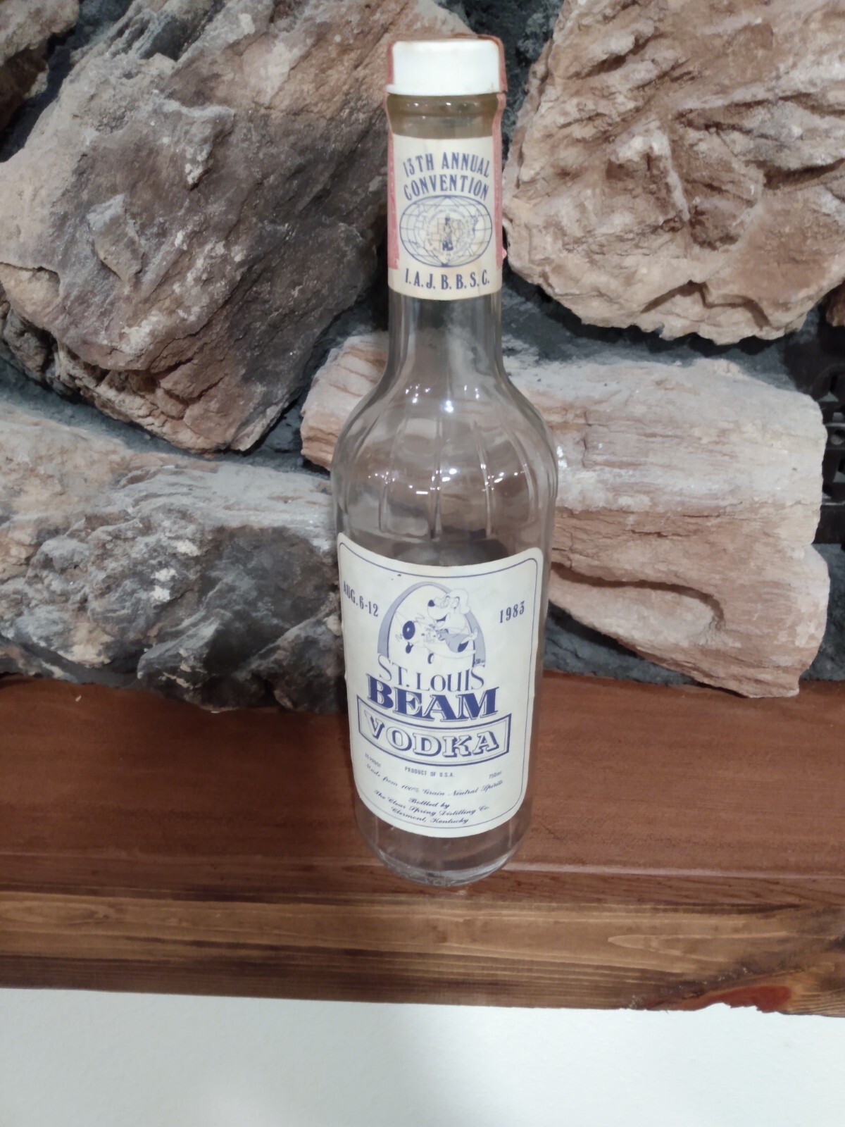 JIM BEAM 1983 St. Louis Missouri 13th Annual Convention Bottle