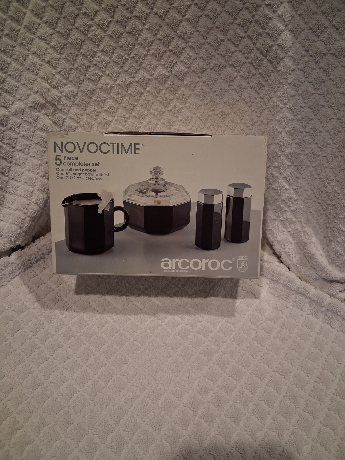 Vtg Black Octime Arcoroc France Glass Sugar Bowl, creamer Salt & Pepper Vtg Black Octime Arcoroc France Glass Sugar Bowl, creamer Salt & Pepper