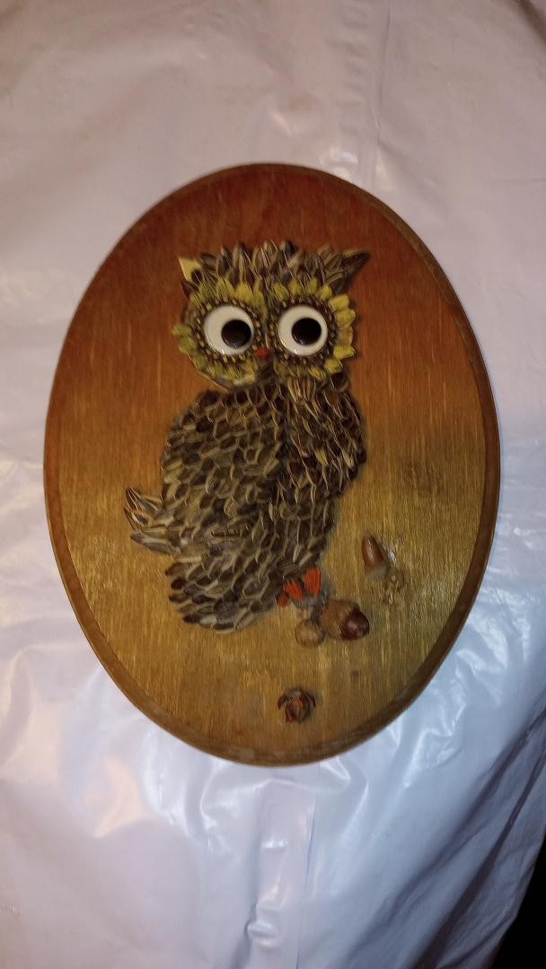 Vintage Sunflower Seed Owl Folk Art Hand Crafted on Wood - As-Is MCM BoHo Vintage Sunflower Seed Owl Folk Art Hand Crafted on Wood - As-Is MCM BoHo