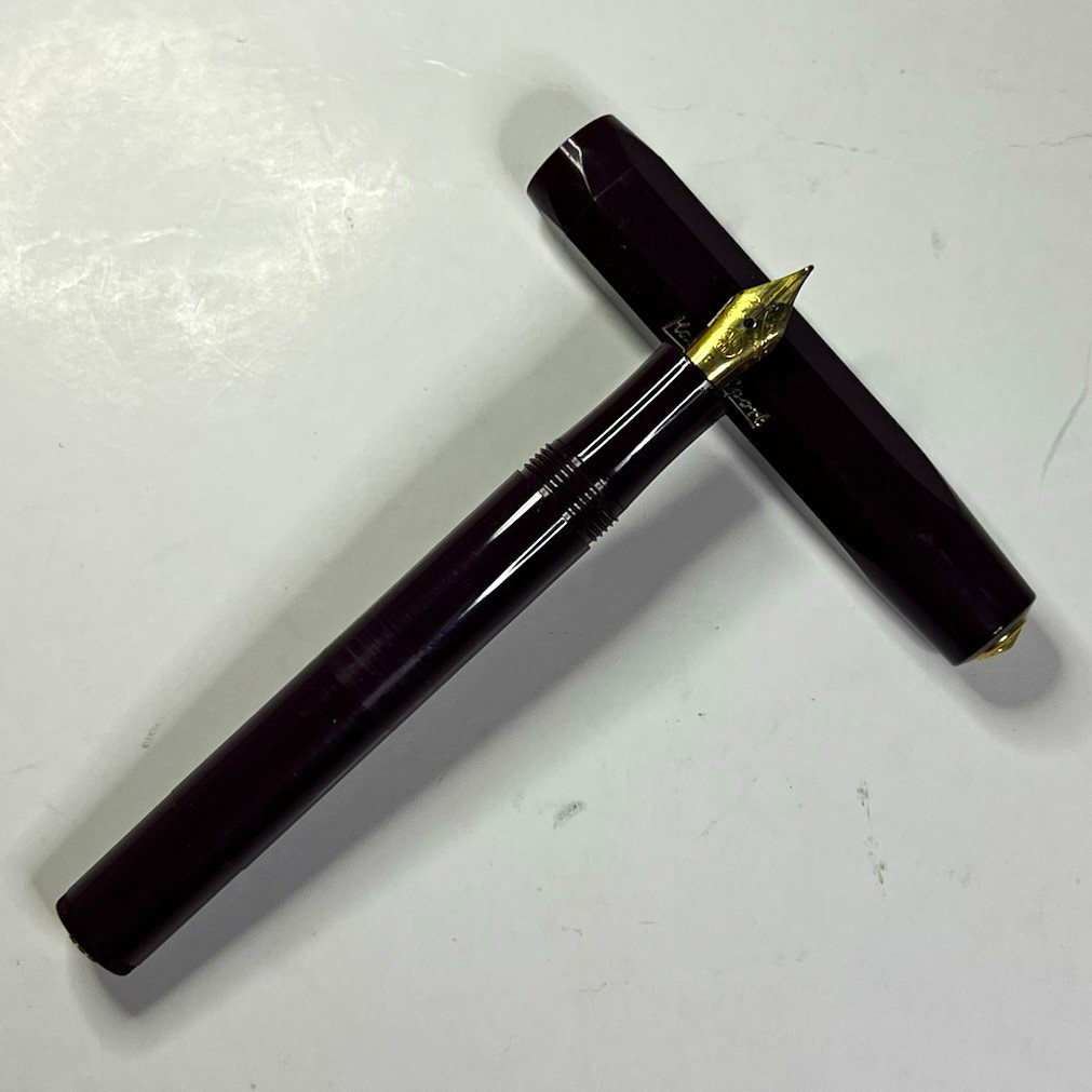 Kaweco Vintage Plastic Fountain Pen Black Ink Fine Gold Nib, Gold Trim
