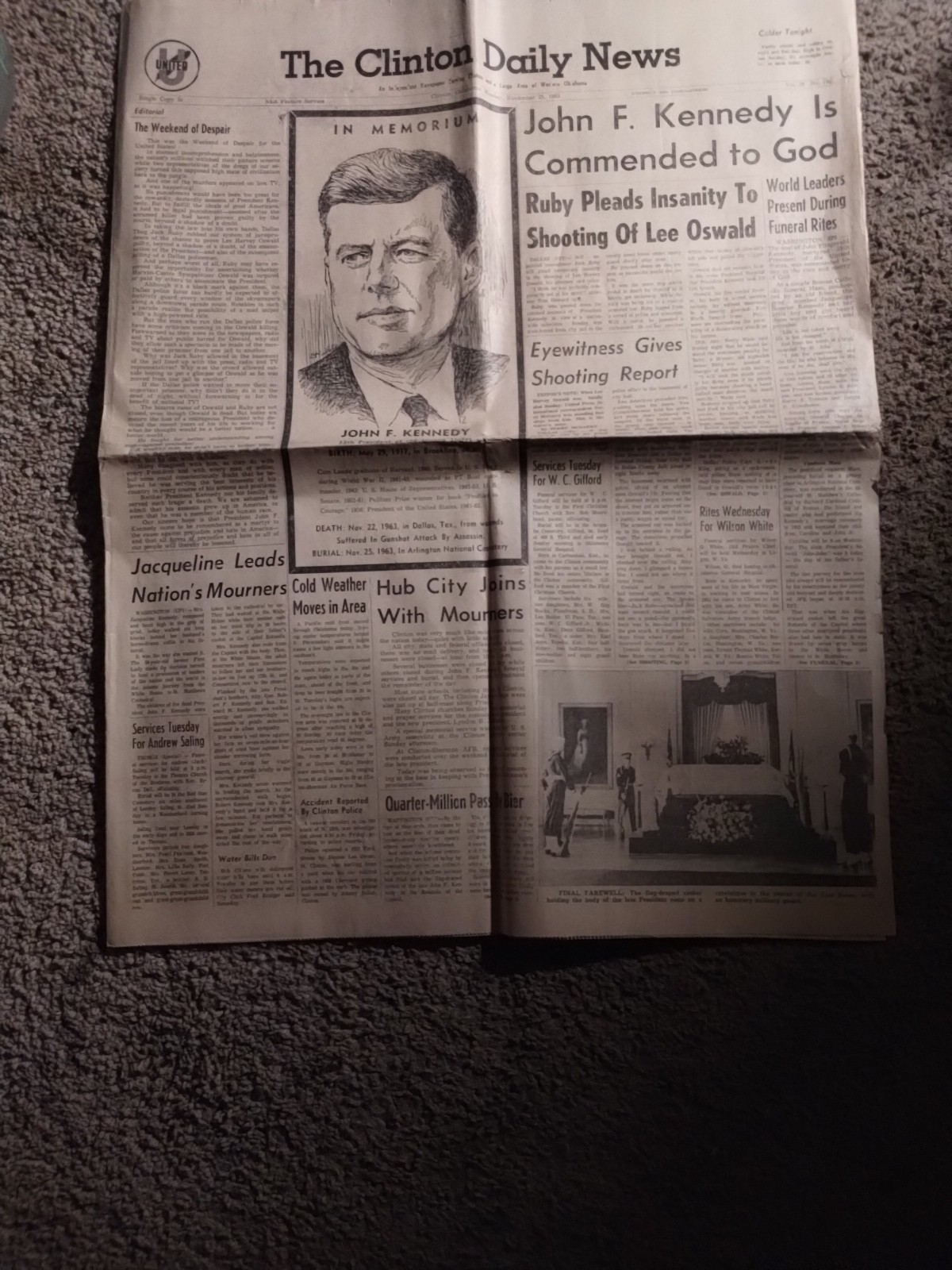 Clinton Oklahoma Daily News Paper 1963 JFK Edition