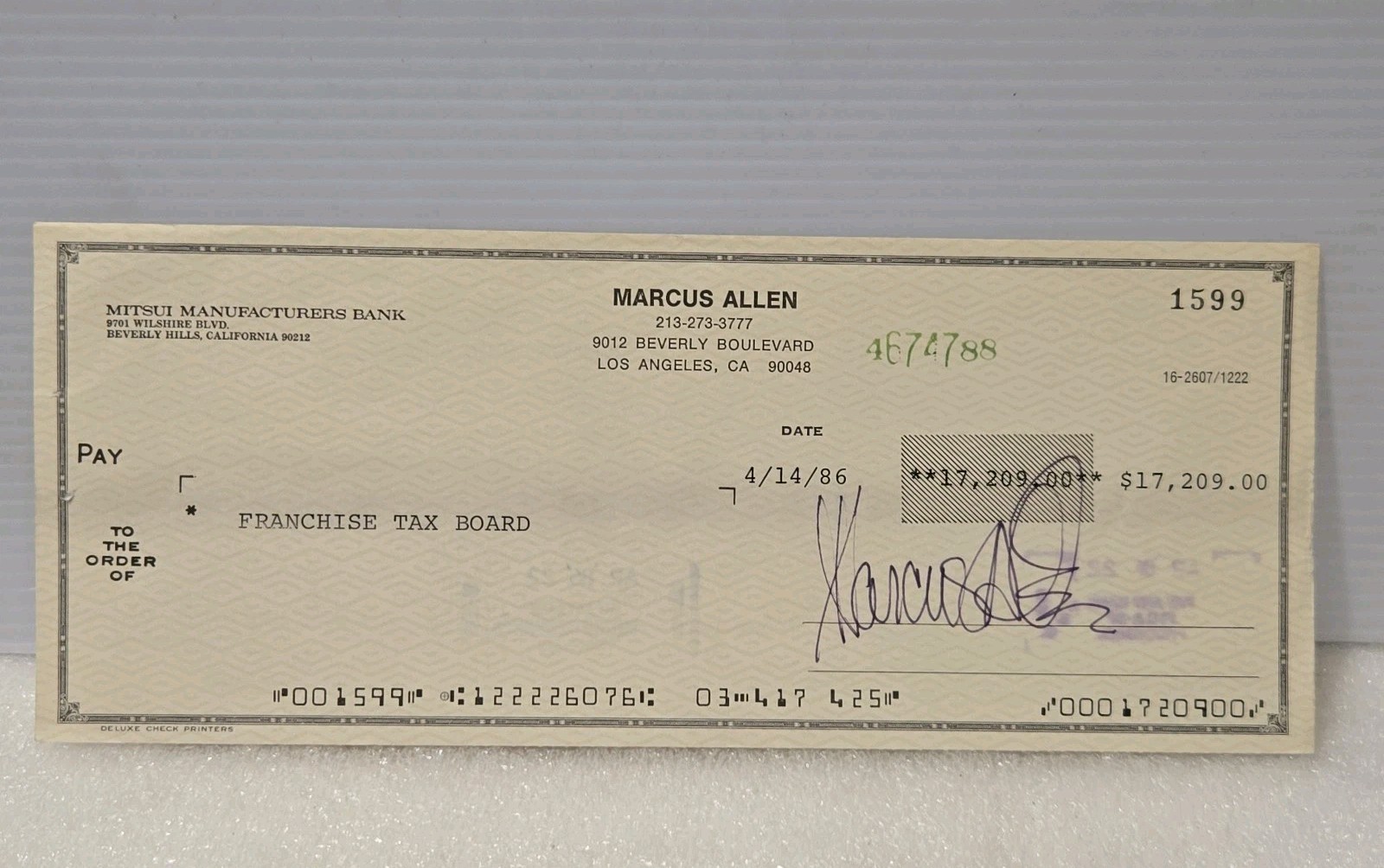 Marcus Allen (NFL Raiders / Chiefs) Signed Cancelled Check from 1986