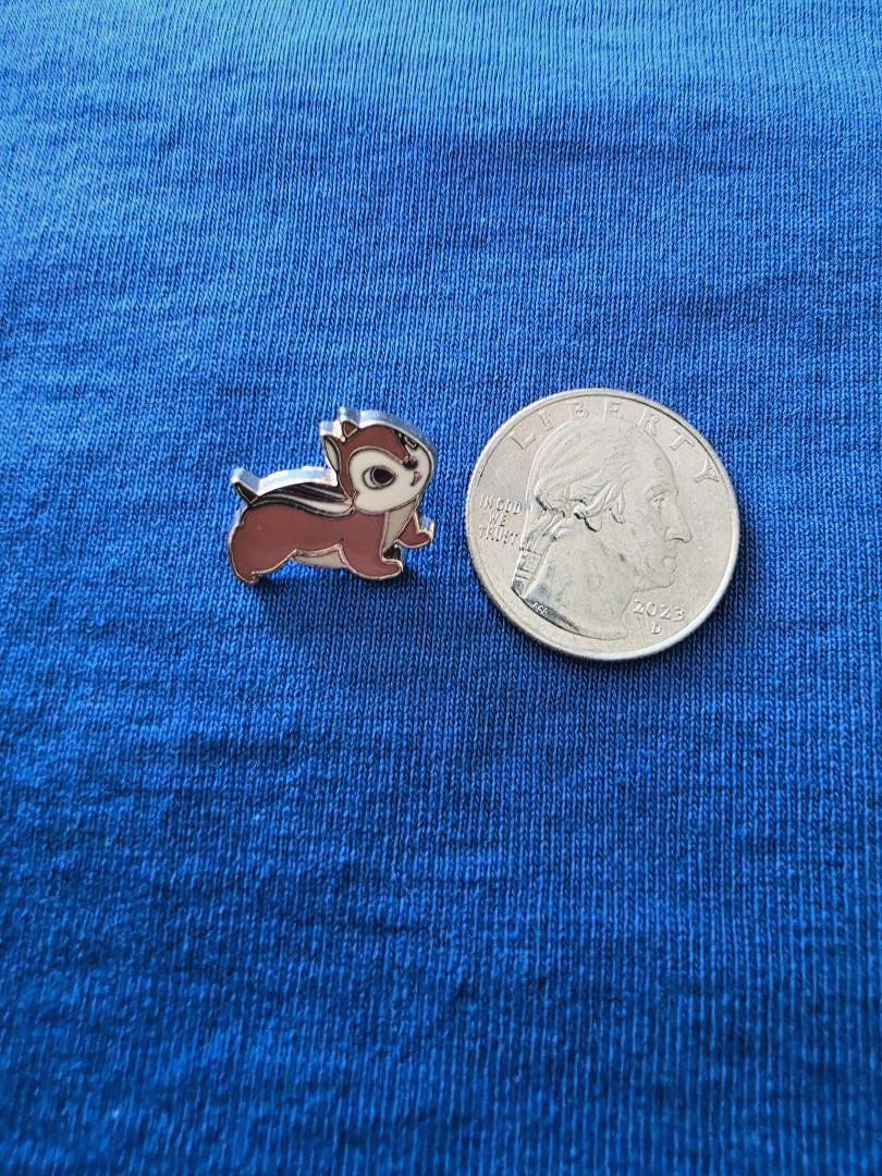 Chipmunk - Snow White and the Seven Dwarfs DISNEY PIN