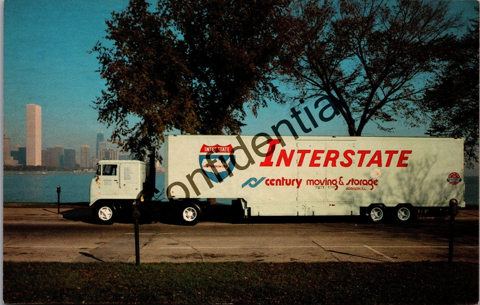 Interstate Moving Tractor Trailer & Tractor Addison Illinois IL Postcard Z517