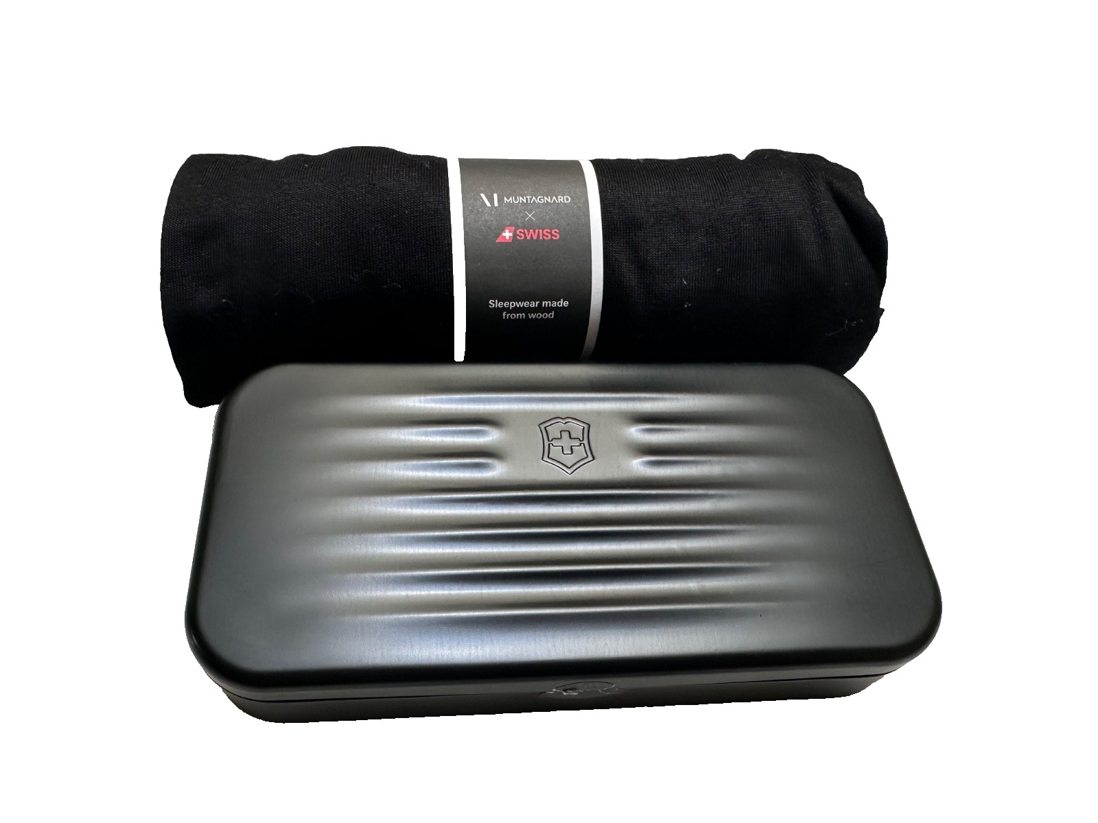 Swiss Air Victorinox Amenity Kit and Muntagnard Pajama - NEW & RARE
