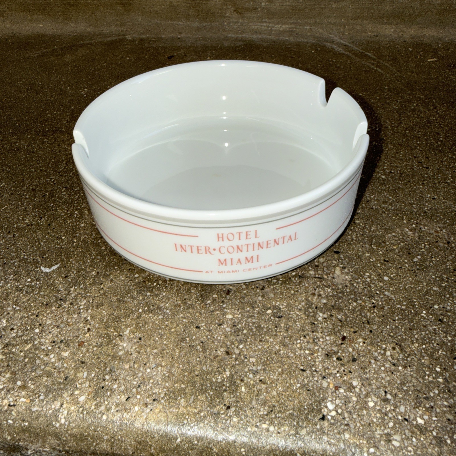 Vintage Hotel Intercontinental Miami Ashtray Bauscher Weiden Barvaria Germany