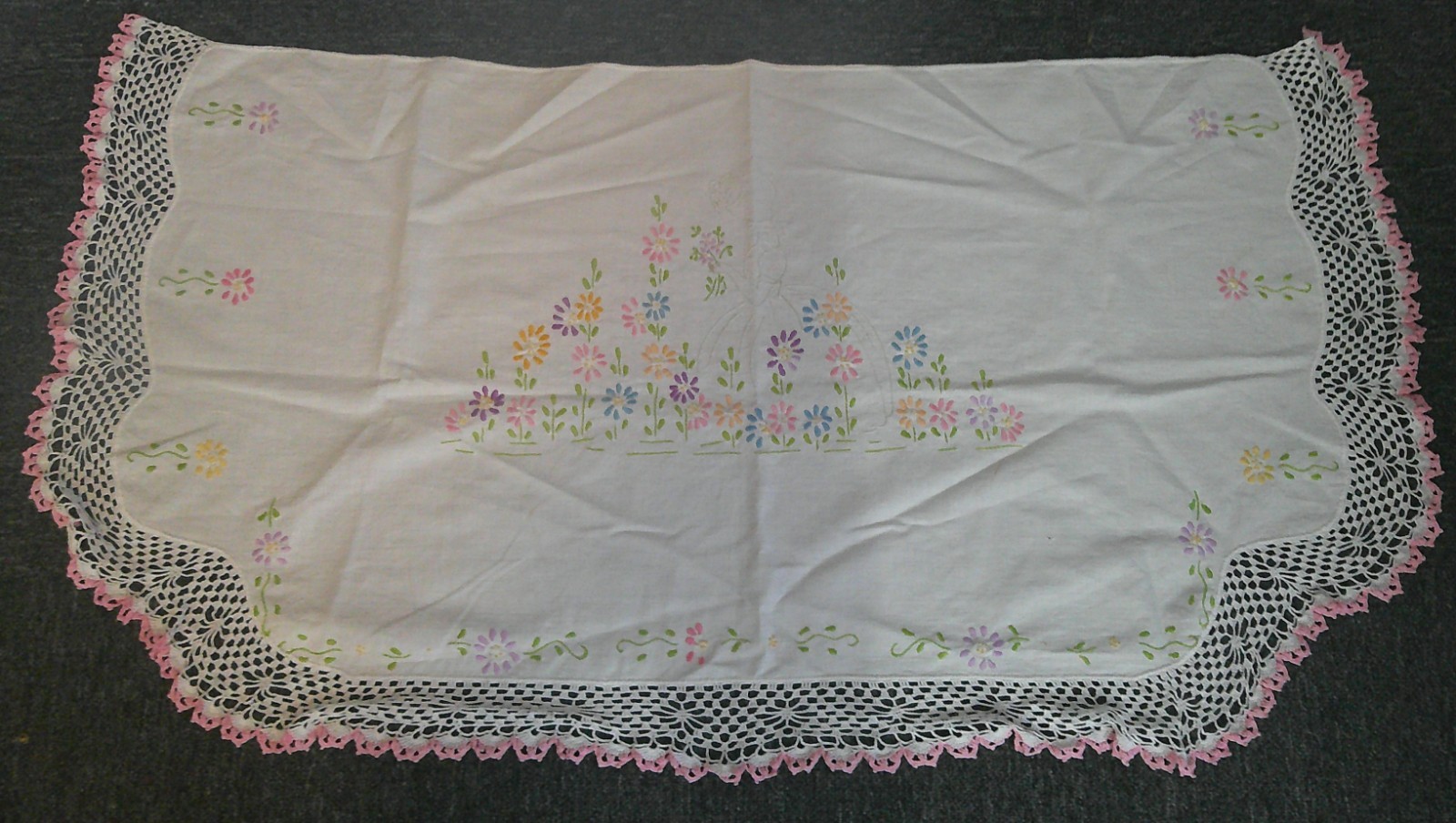 Vintage 1930s Crinoline Lady Hand Embroidered Dresser Scarf Crochet Lace