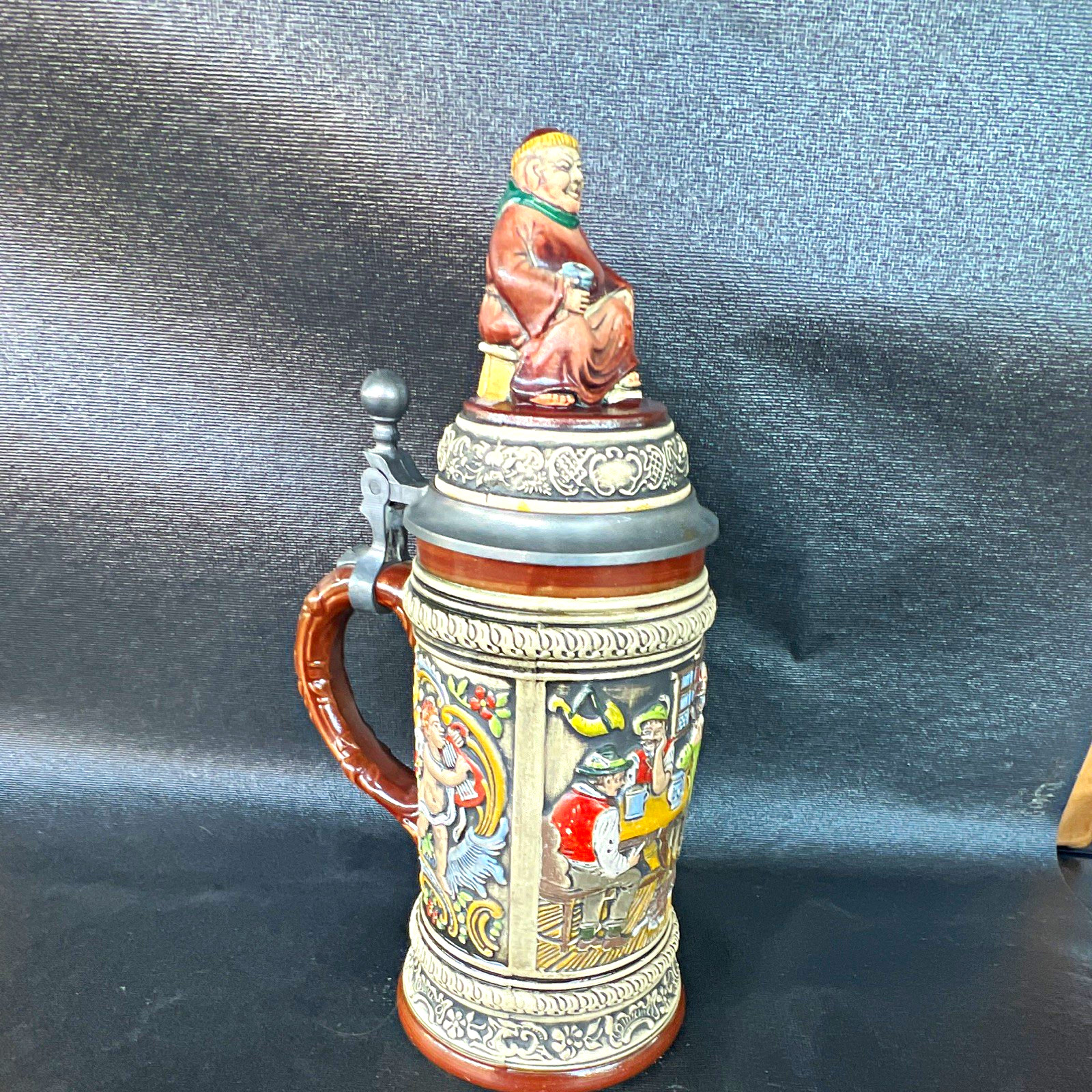 Reinhold Hanke Germany Lidded Beer Stein Breweriana Collectible Mug