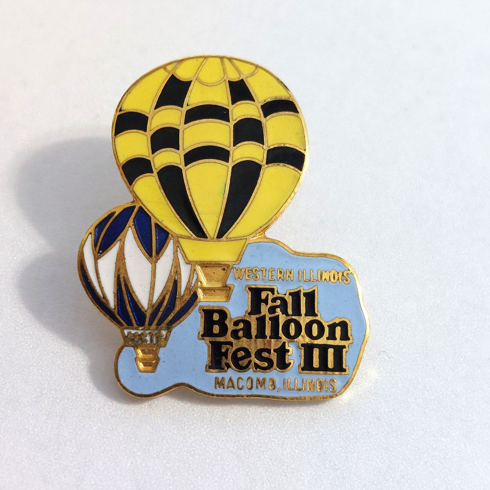 Vintage Western Illinois Fall Balloon Fest III Pin Macomb Hot Air Balloons
