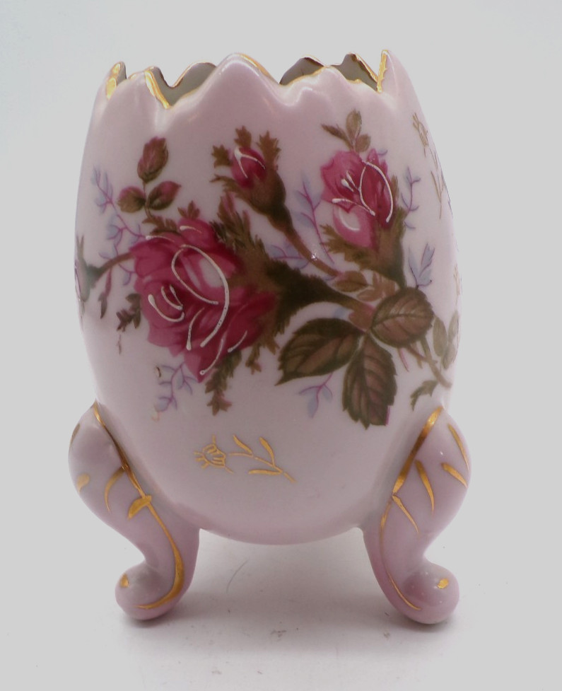 VTG Napco Porcelain Cracked Egg Shape 3 Footed Vase Handpainted Floral Gold Trim