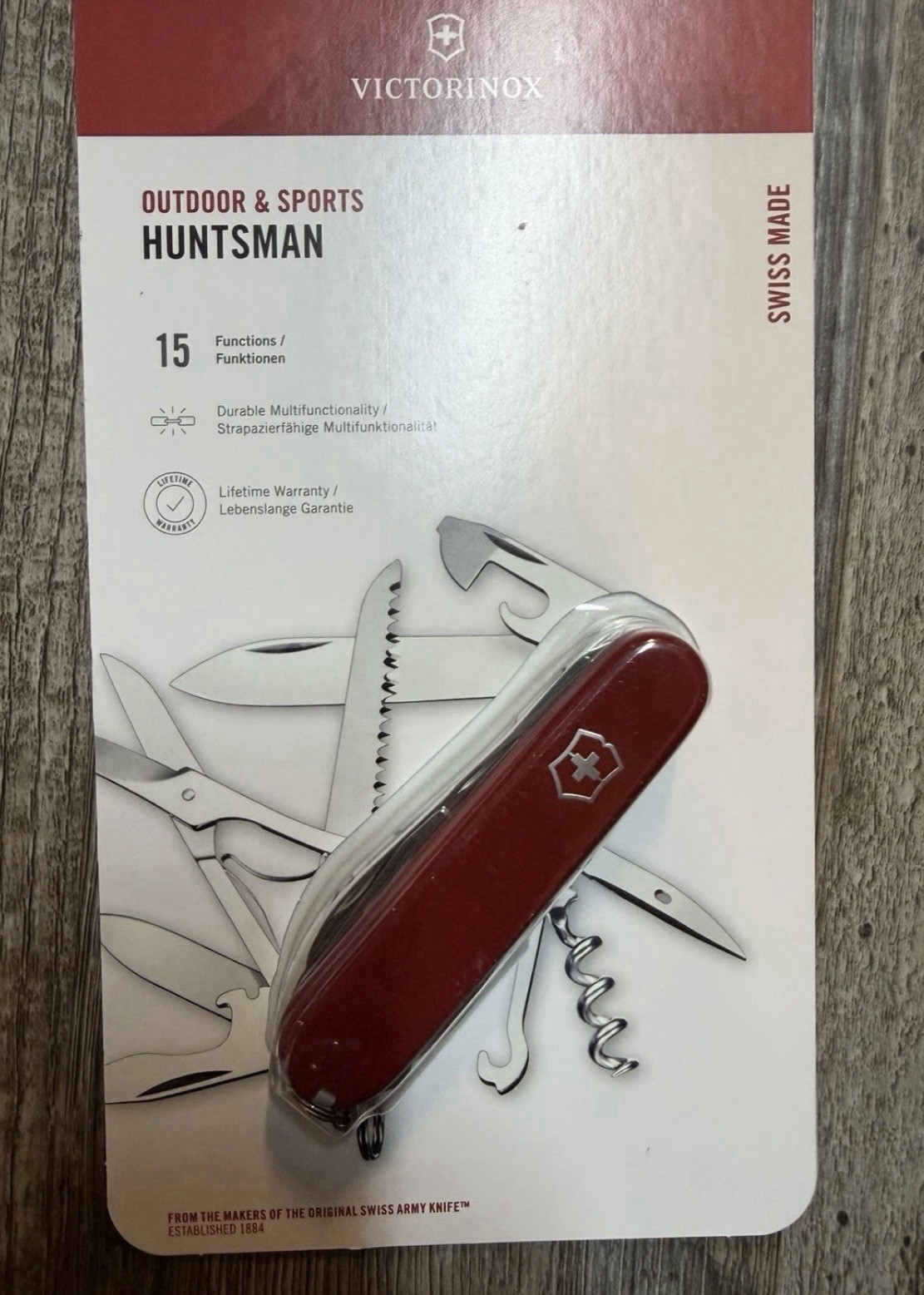 Victorinox 15 Function Swiss Army Knife Huntsman Red - NEW