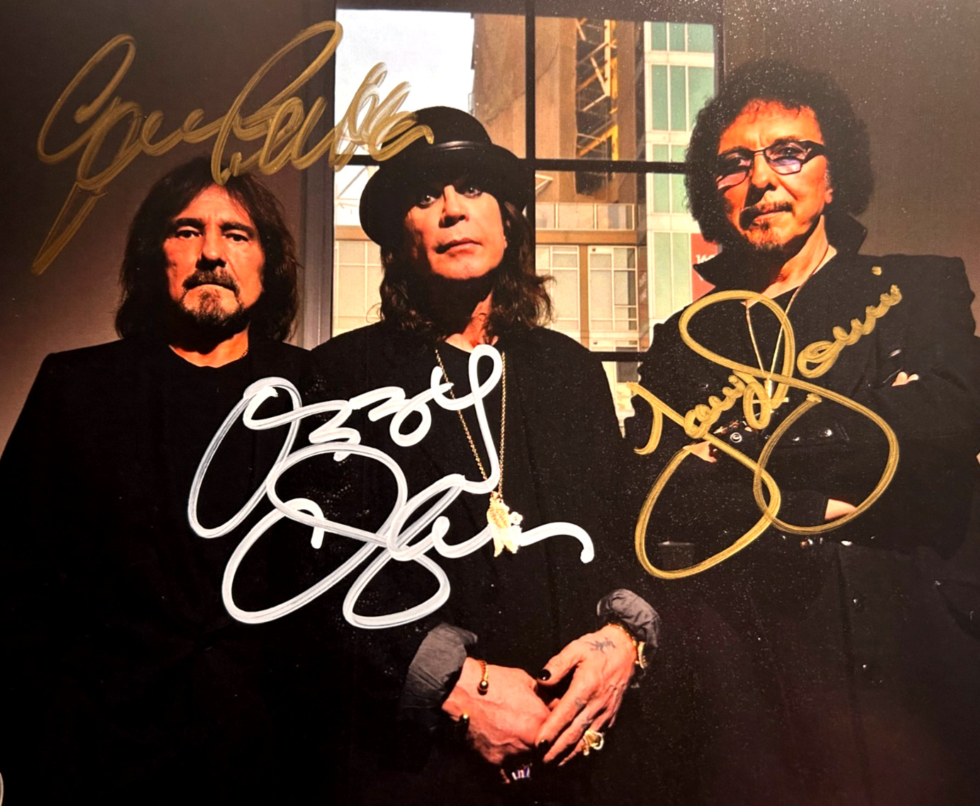BLACK SABBATH (OZZY OSBOURNE) Signed 8x10\