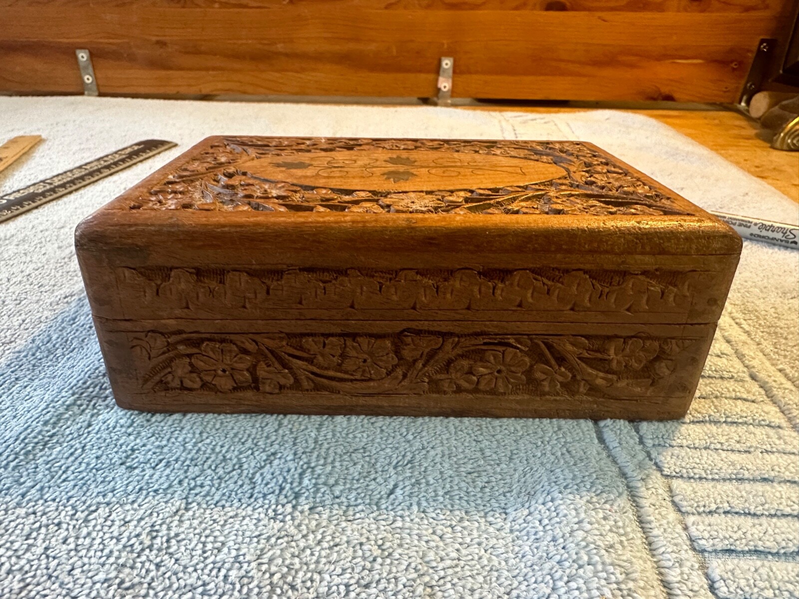 Vtg Hand Carved Wooden Jewelry Box Menrium? Indio Cigar Box Humidor