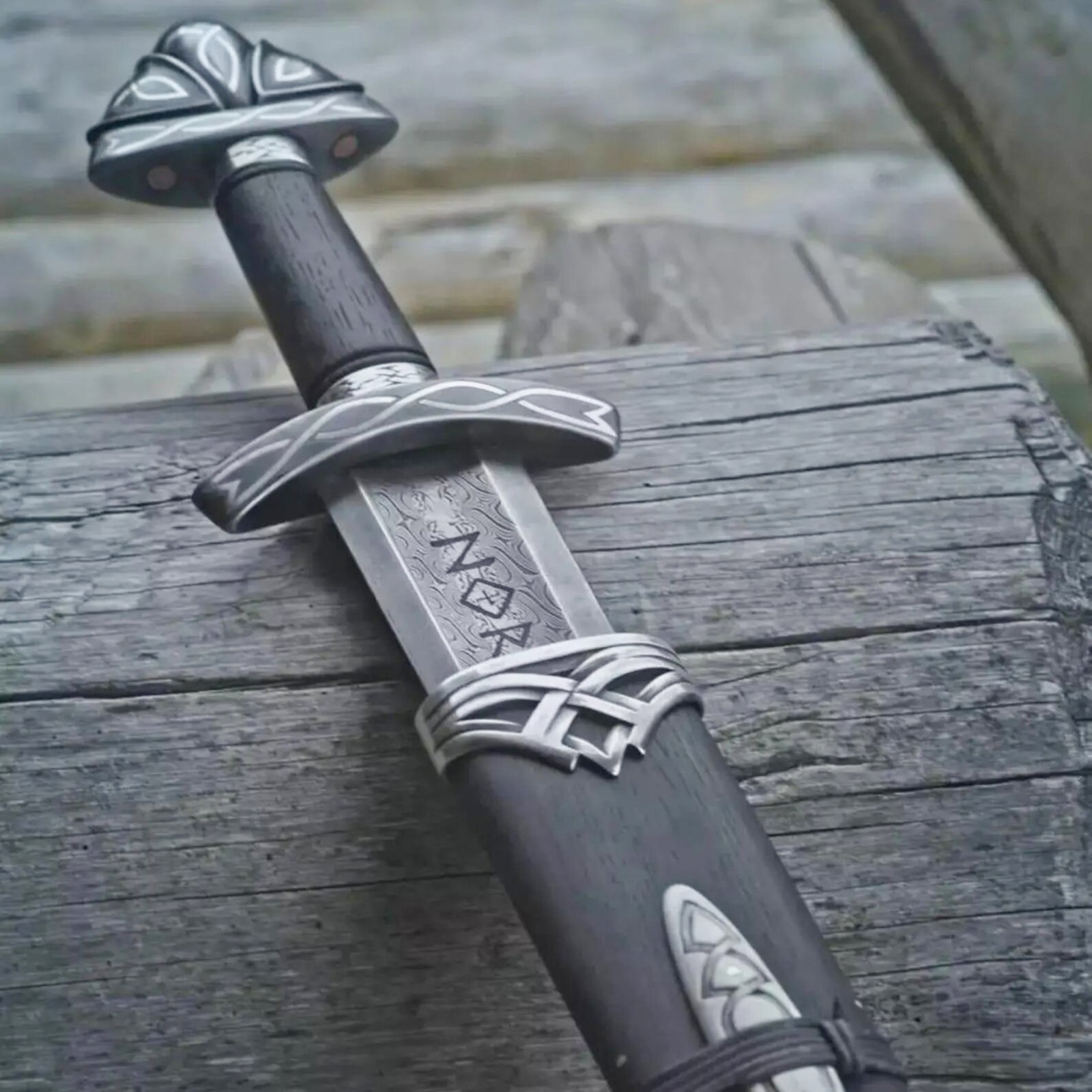 Handmade Damascus Steel Spartan Sword: King Leonidas 300 Movie Replica