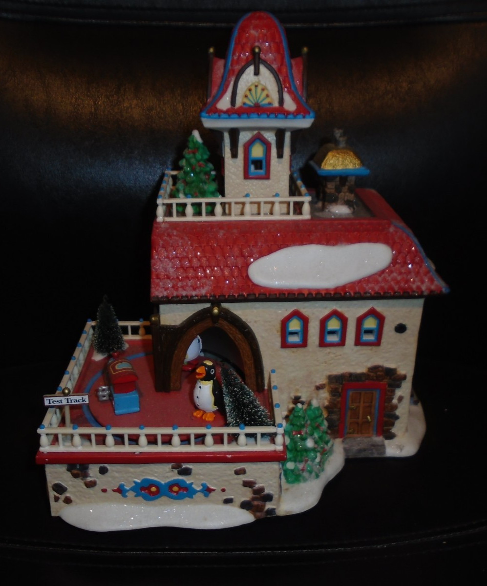 2003 DEPT 56 NORTH POLE SERIES CHECKING IT TWICE WIND UP TOYS BUILDING #56757 2003 DEPT 56 NORTH POLE SERIES CHECKING IT TWICE WIND UP TOYS BUILDING #56757