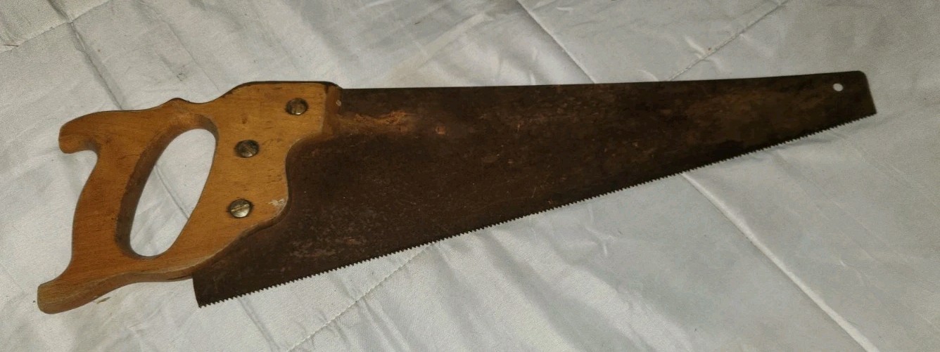 VTG Disston Hand Saw Woodworking Carpentry USA Made 22.5 Inches Rusty VTG Disston Hand Saw Woodworking Carpentry USA Made 22.5 Inches Rusty