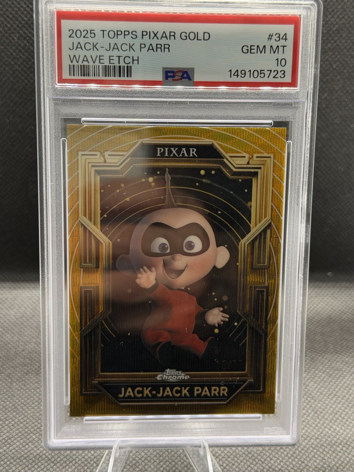 Topps 2025 Pixar Gold Jack-Jack Parr Wave Etch #34 PSA 10 19/75
