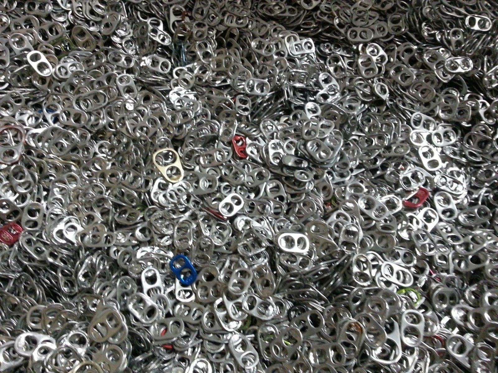 100,000+ ALUMINUM POP TOPS, POP TABS, PULL TABS BEER, SODA