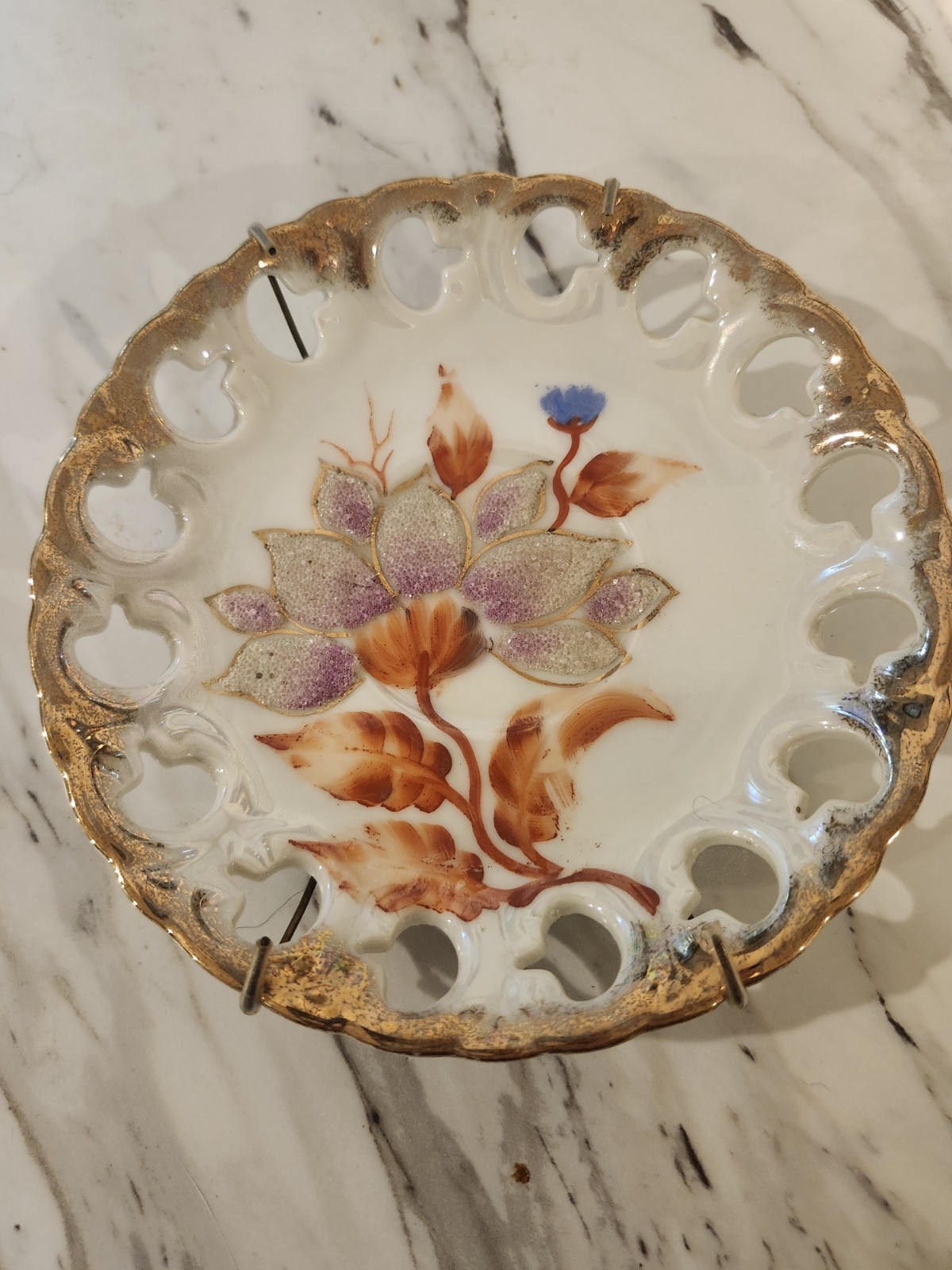 Handpainted ceramic plate with reticulated, gilded rim, plate wall decor Handpainted ceramic plate with reticulated, gilded rim, plate wall decor