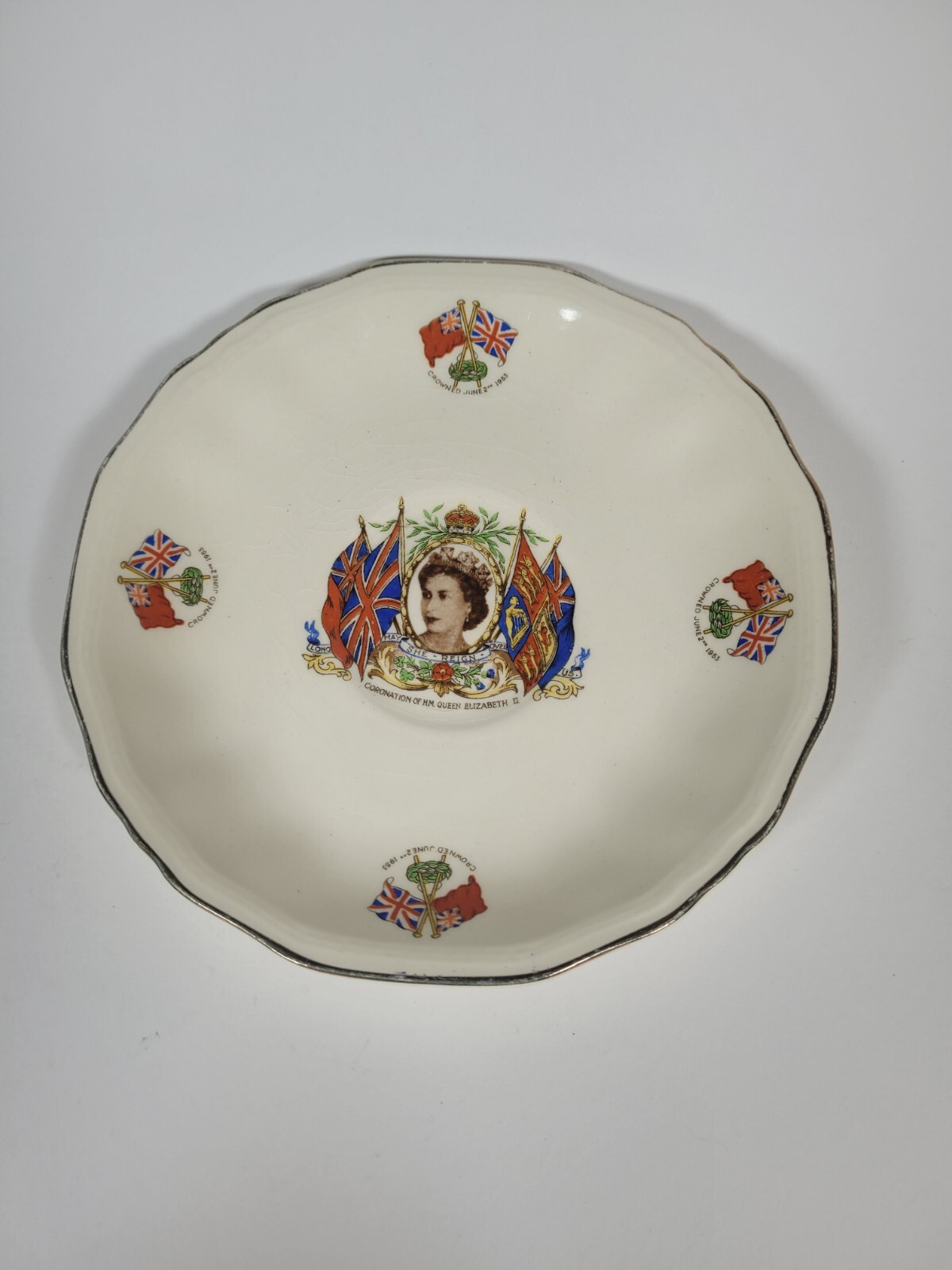 Queen Elizabeth\'s II Coronation Saucer Alfred Meakin Ltd. 1953 Plate Saucer