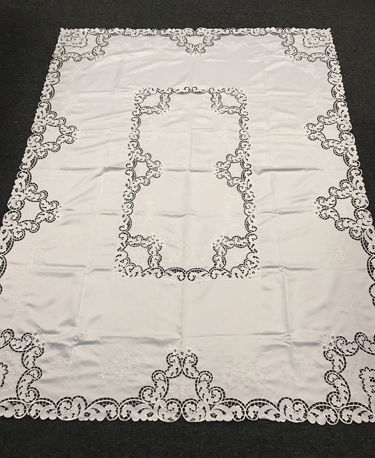 White Wedding 72x108\