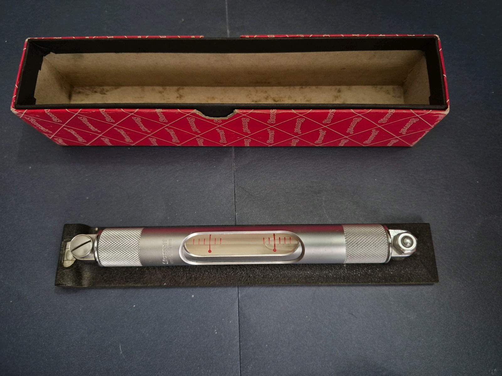 Vintage Starrett No. 98-8 Precision Machinist Level 8\