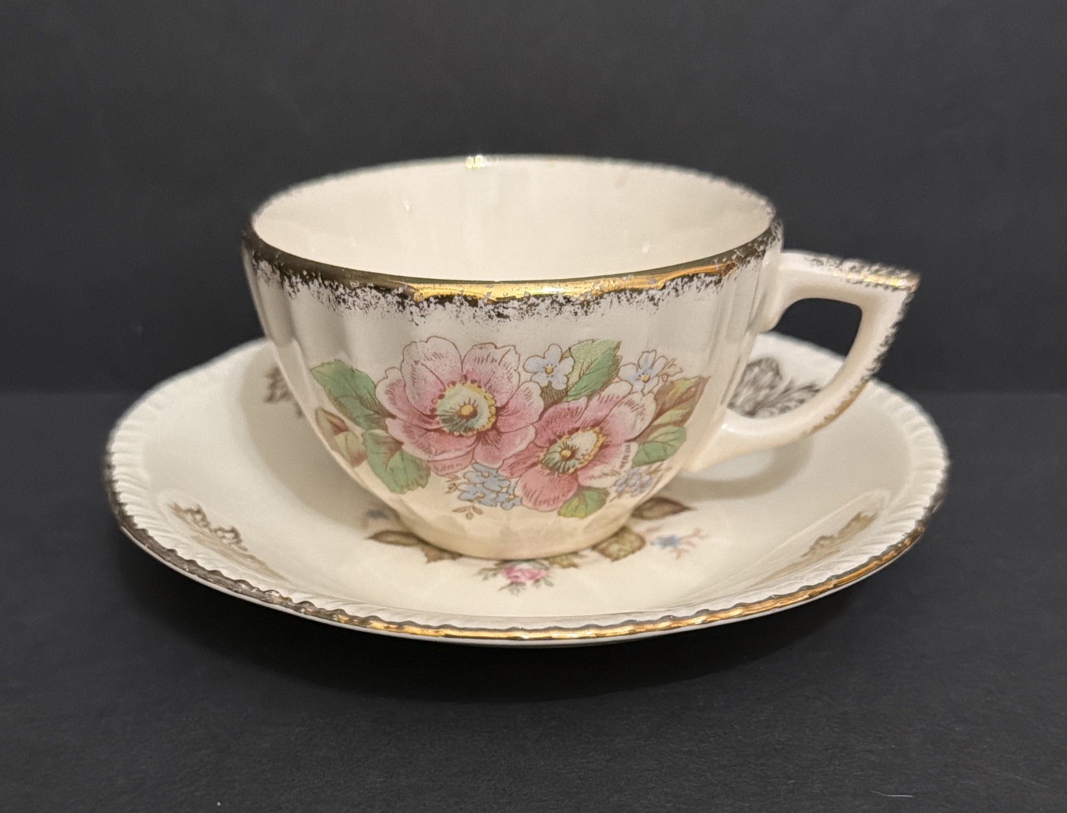 Vtg. Homer Laughlin Queen Esther Footed/Scalloped Cup & Saucer Set
