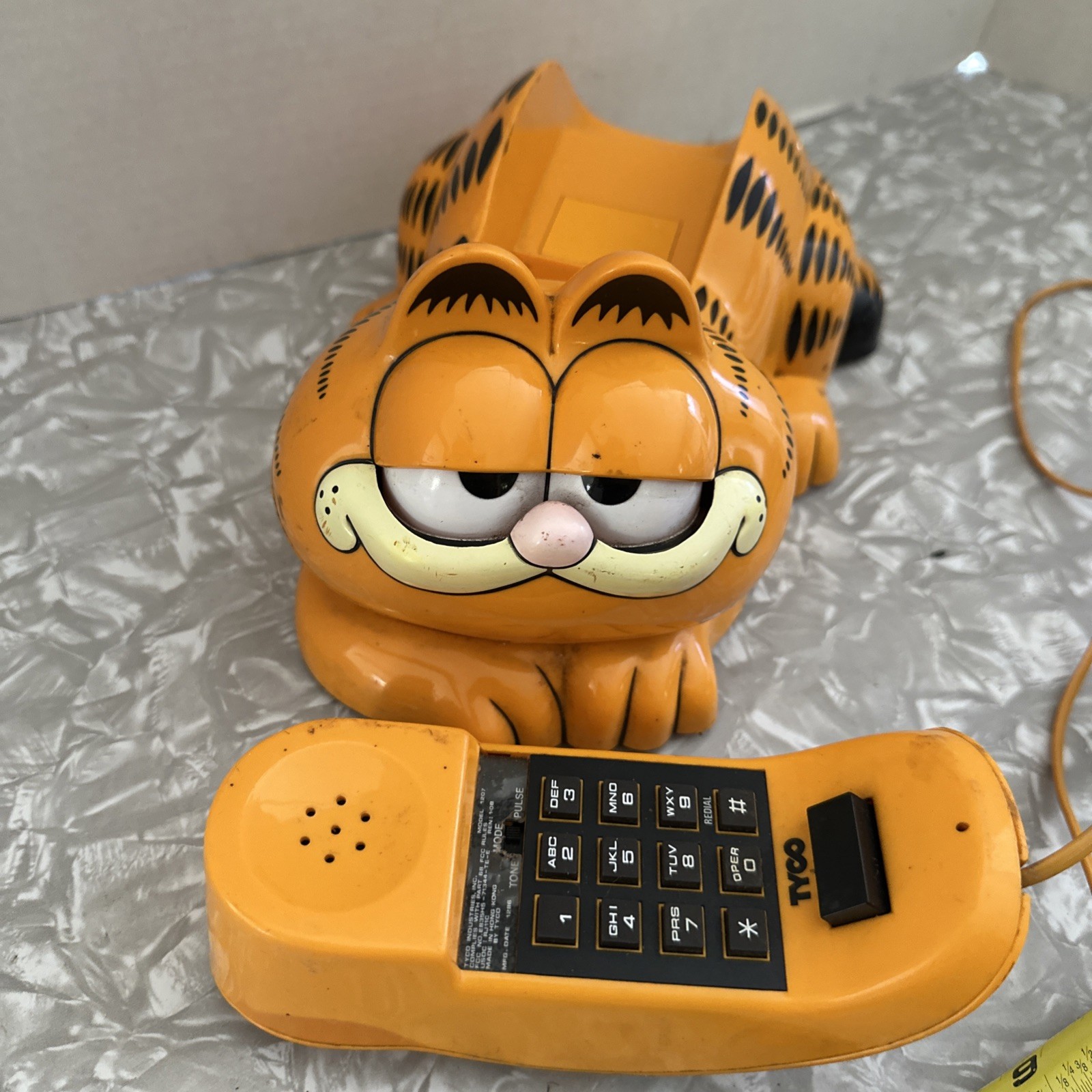 Vintage Tyco Garfield Landline Telephone Eye Movement  1980s Tested Cats 