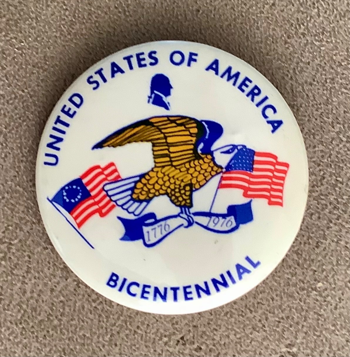 United States Of America  1776 - 1976 Bicentennial Vintage pin back button
