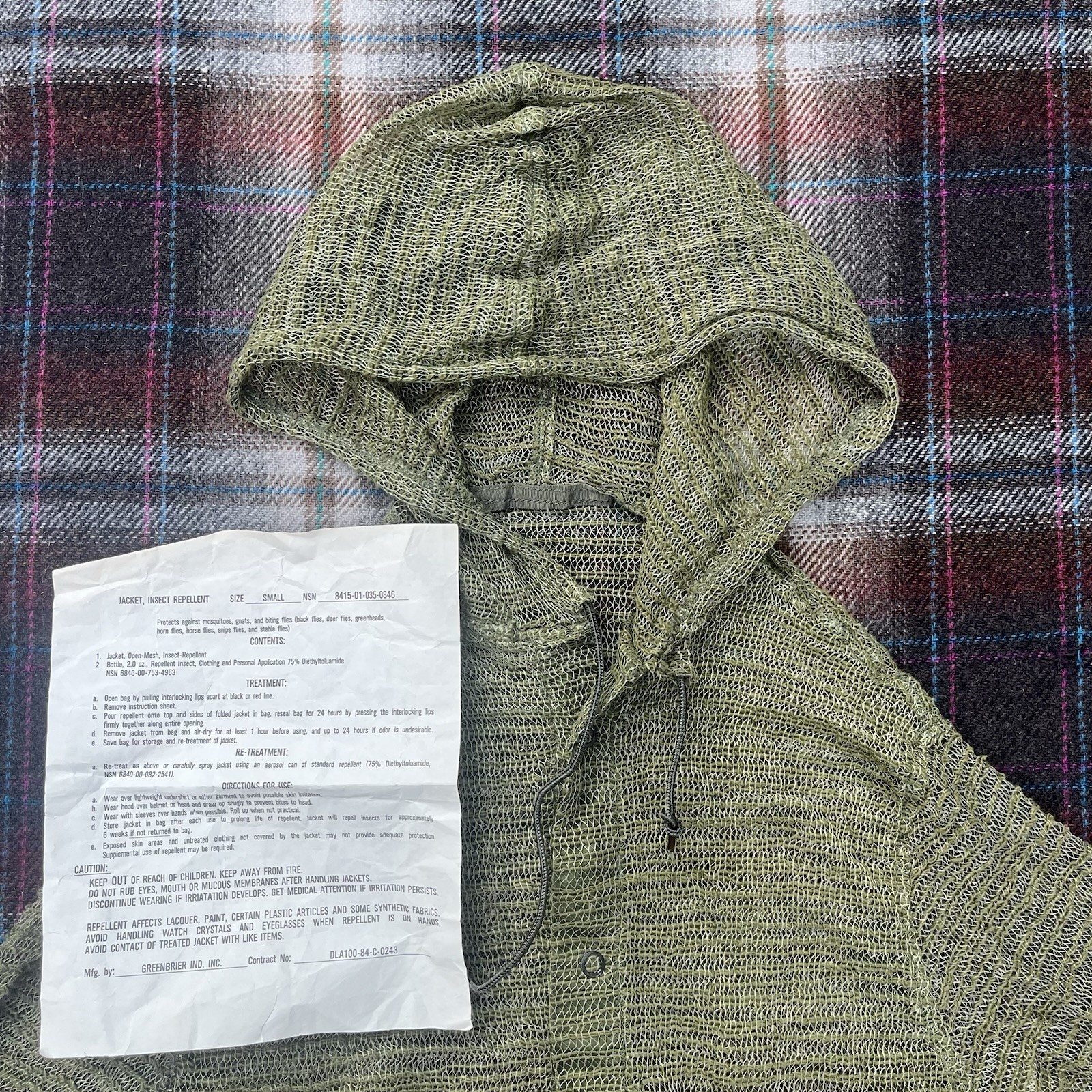VTG 1984 NWT US Military Mesh Hooded Insect Repellent Jacket Instructions Small