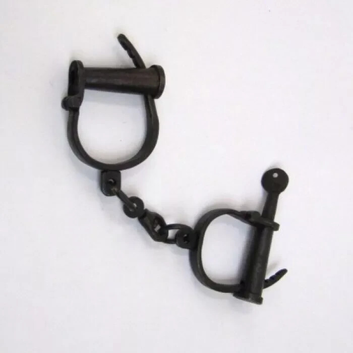 Metal Hand cuffs ~ Iron shackles ~ Hand cuff with chain 12