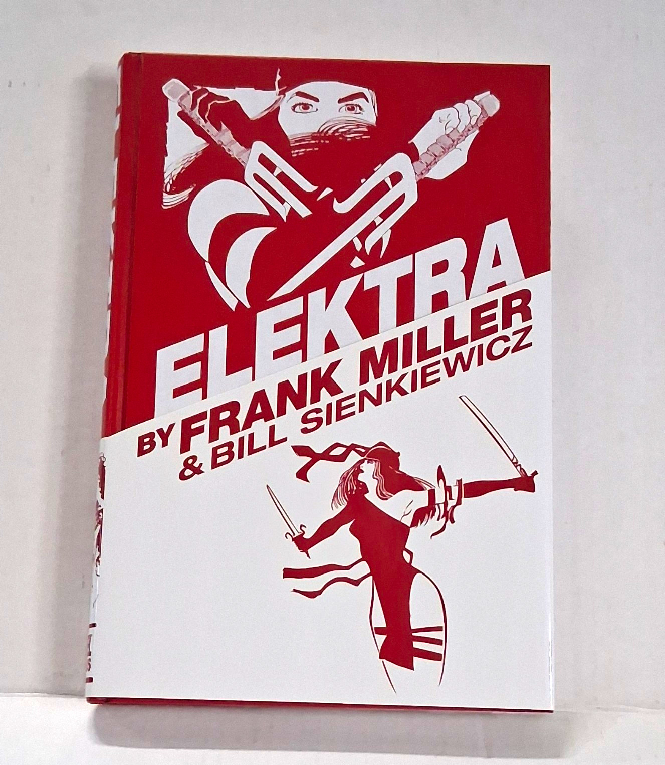 Marvel Elektra Omnibus Graphic Novel 1st Printing 2008 FirMiller Sienkiewicz HC