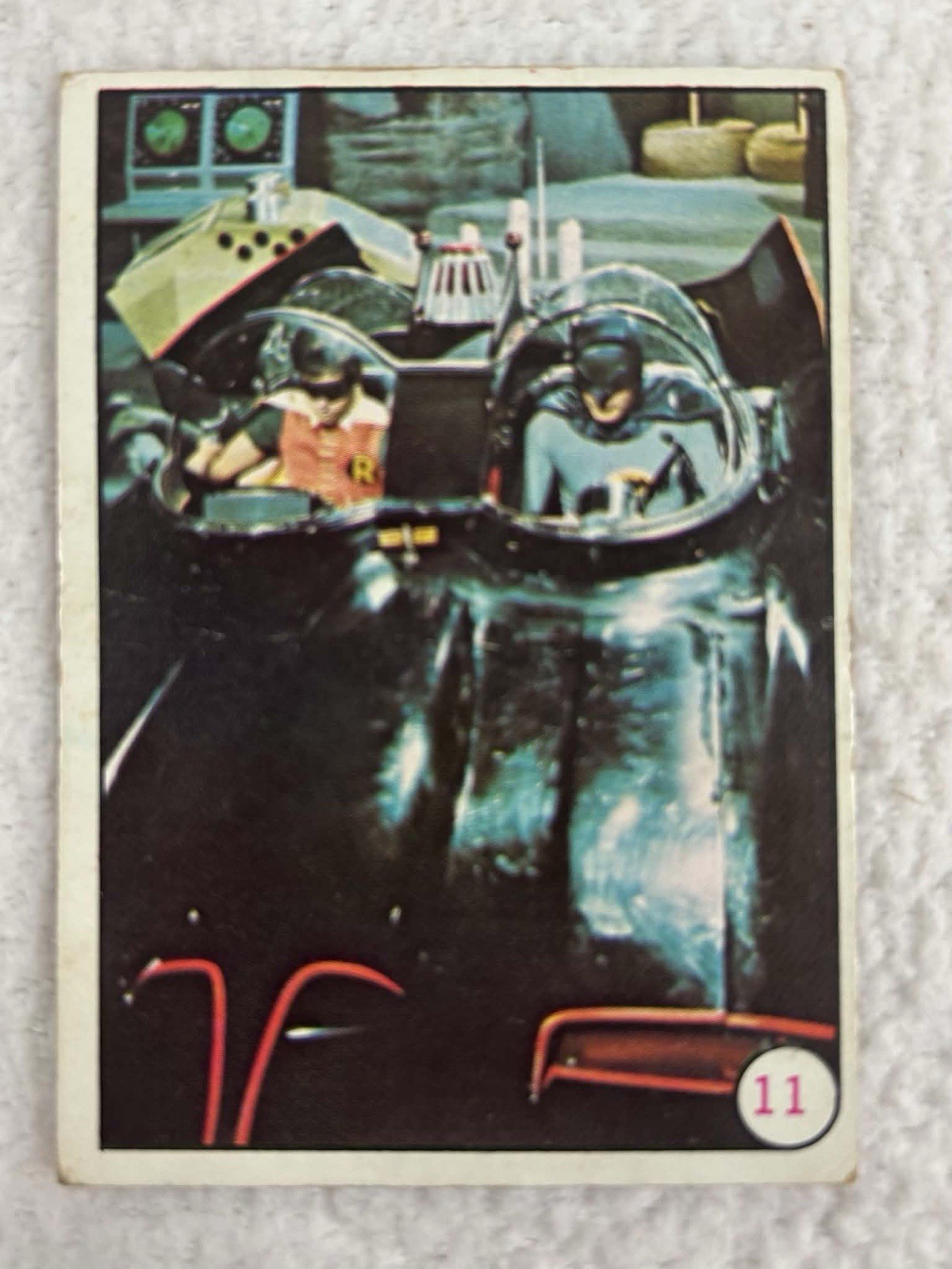 1966 Topps Bat Laffs Batman #11 Batmobile Vintage Trading Card Robin 1966 Topps Bat Laffs Batman #11 Batmobile Vintage Trading Card Robin