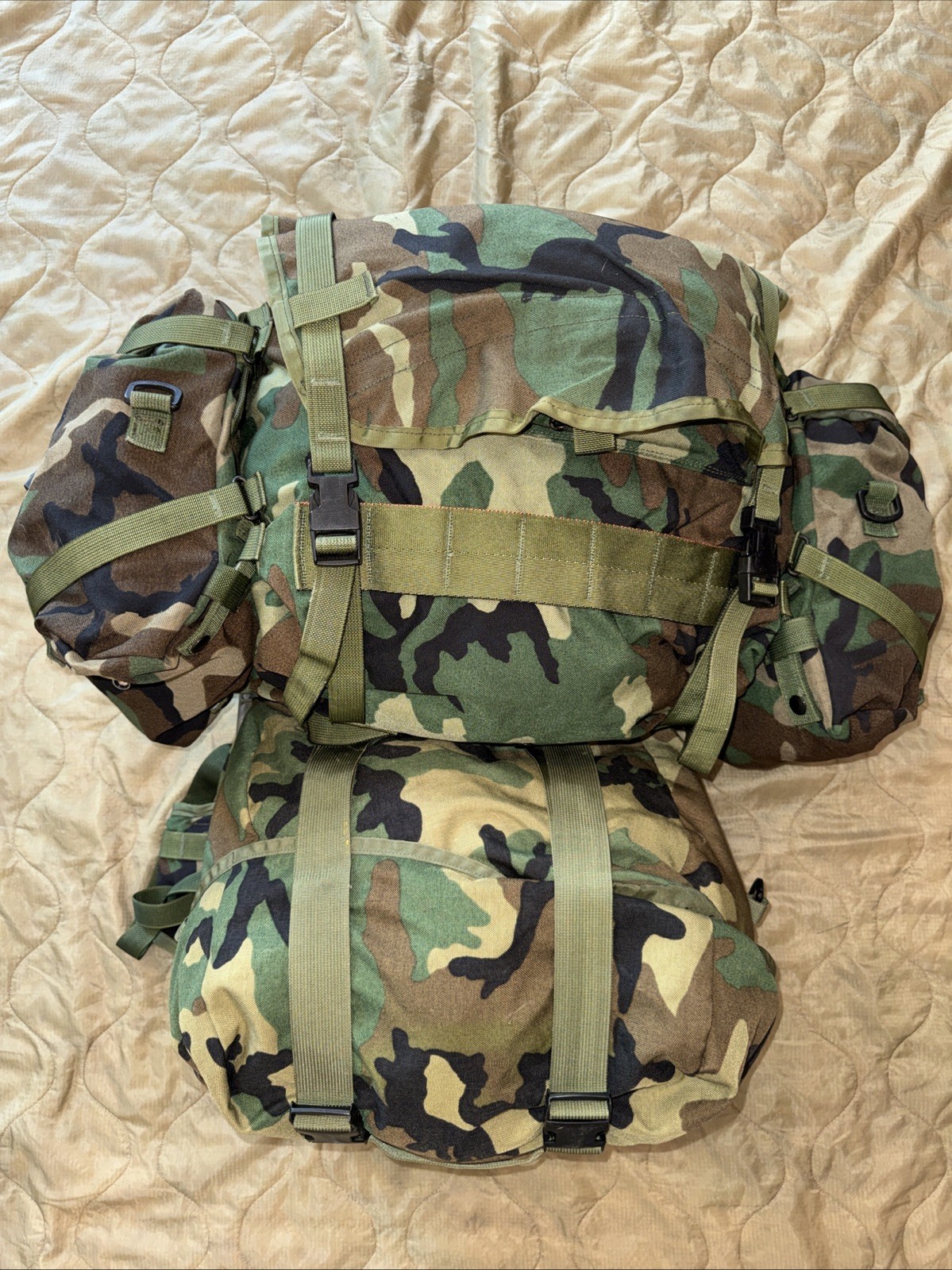 USGI MOLLE II Large Rucksack Complete Woodland Camo with two Sustainment Pouches