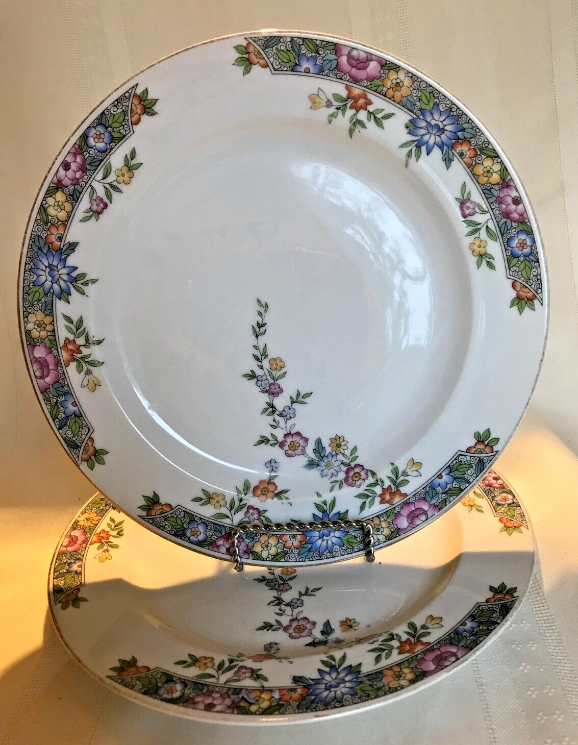 ANTIQUE ~ HUTSCHENREUTHER \