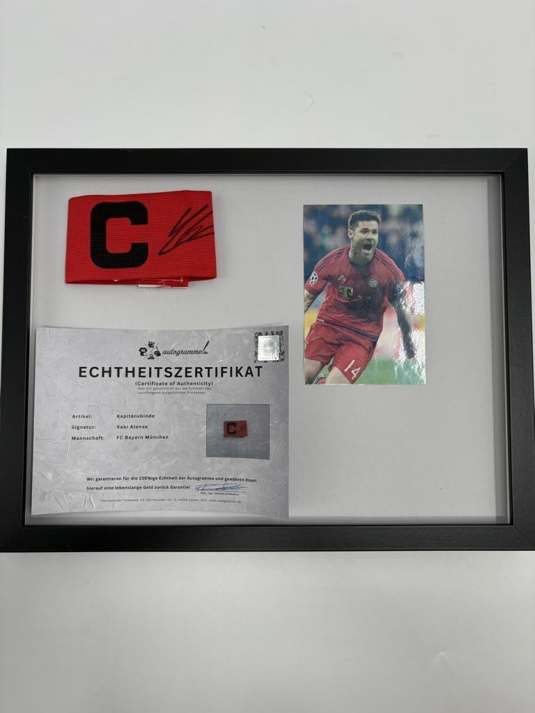 Captain\'s Armband Xabi Alonso Signed In Frame Bayern Munich Autograph COA