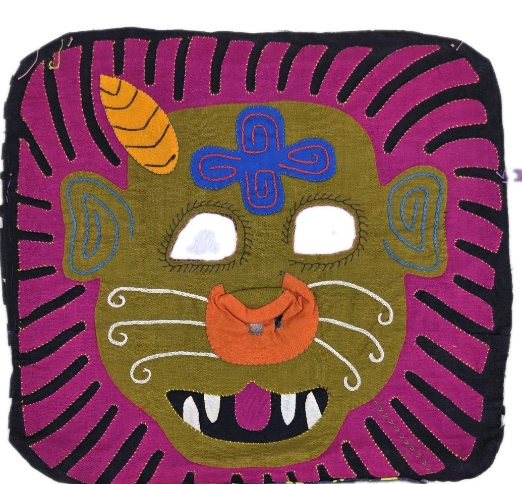 Kuna Gala Mola Folk Art Monkey Mask Hand Sewn Fabric Panama  9” X 8\