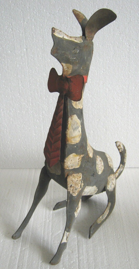 ANTIQUE DOG HAND MADE WEARING TIE IRON