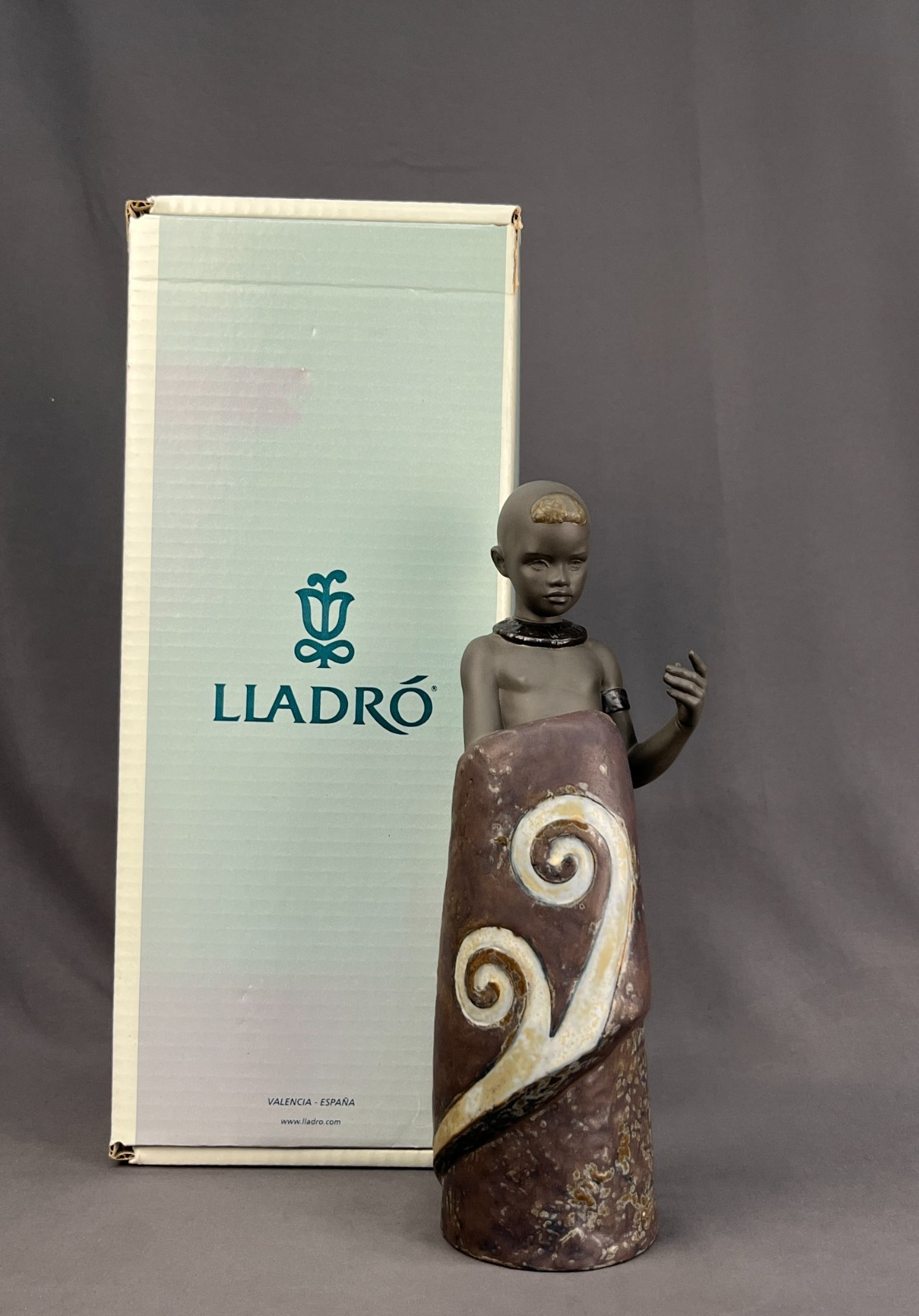 Lladro 01012507 Retired 14 1/2\
